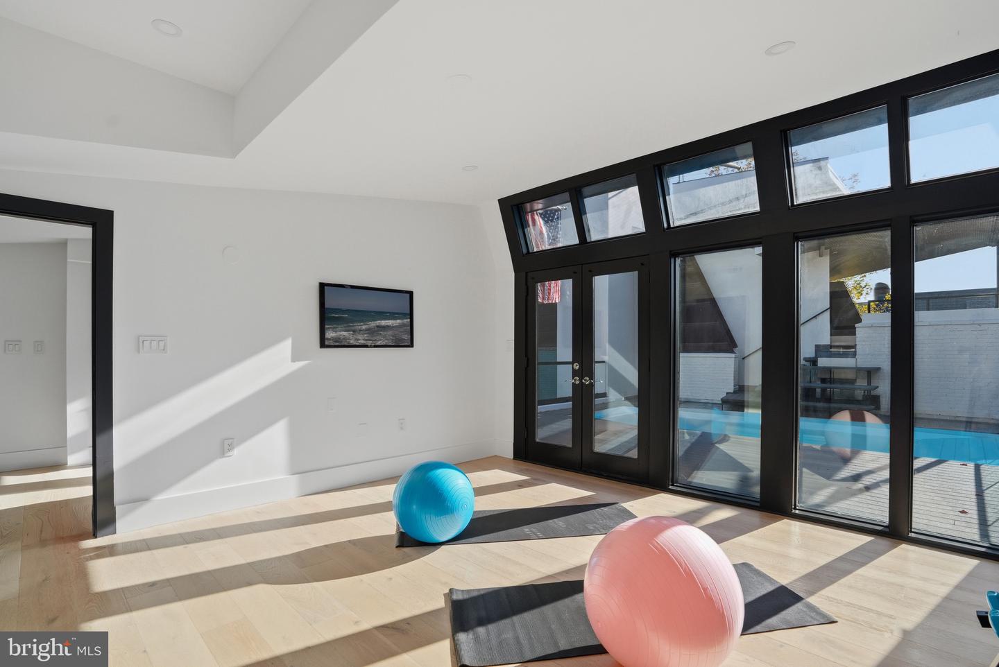 2220 Q ST NW, WASHINGTON, District Of Columbia 20008, 5 Bedrooms Bedrooms, ,5 BathroomsBathrooms,Residential,For sale,2220 Q ST NW,DCDC2230476 MLS # DCDC2230476 2220 Q ST NW, WASHINGTON, District Of Columbia 20008, 5 Bedrooms Bedrooms, ,5 BathroomsBathrooms,Residential,For sale,2220 Q ST NW,DCDC2230476 MLS # DCDC2230476