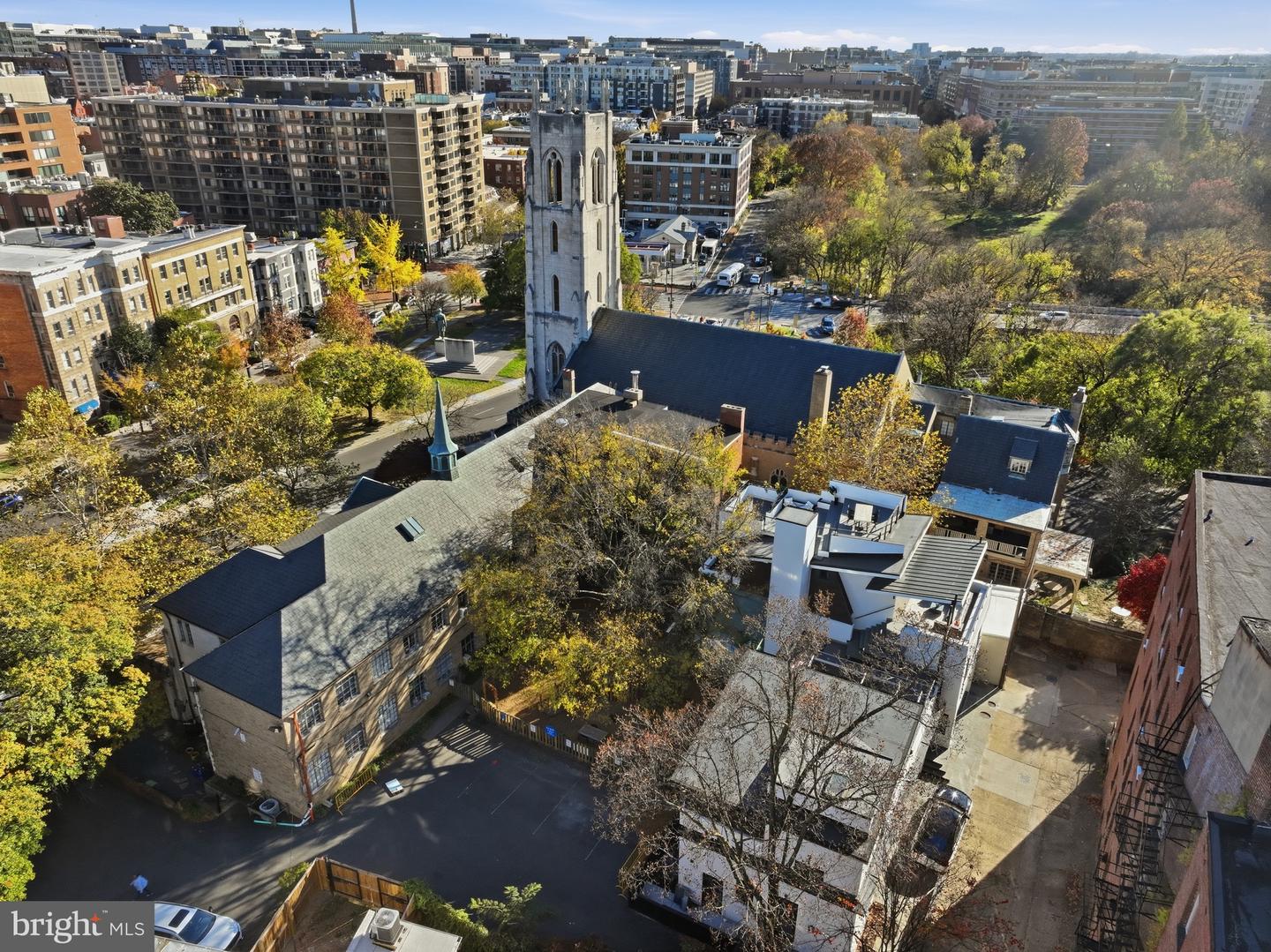 2220 Q ST NW, WASHINGTON, District Of Columbia 20008, 5 Bedrooms Bedrooms, ,5 BathroomsBathrooms,Residential,For sale,2220 Q ST NW,DCDC2230476 MLS # DCDC2230476 2220 Q ST NW, WASHINGTON, District Of Columbia 20008, 5 Bedrooms Bedrooms, ,5 BathroomsBathrooms,Residential,For sale,2220 Q ST NW,DCDC2230476 MLS # DCDC2230476