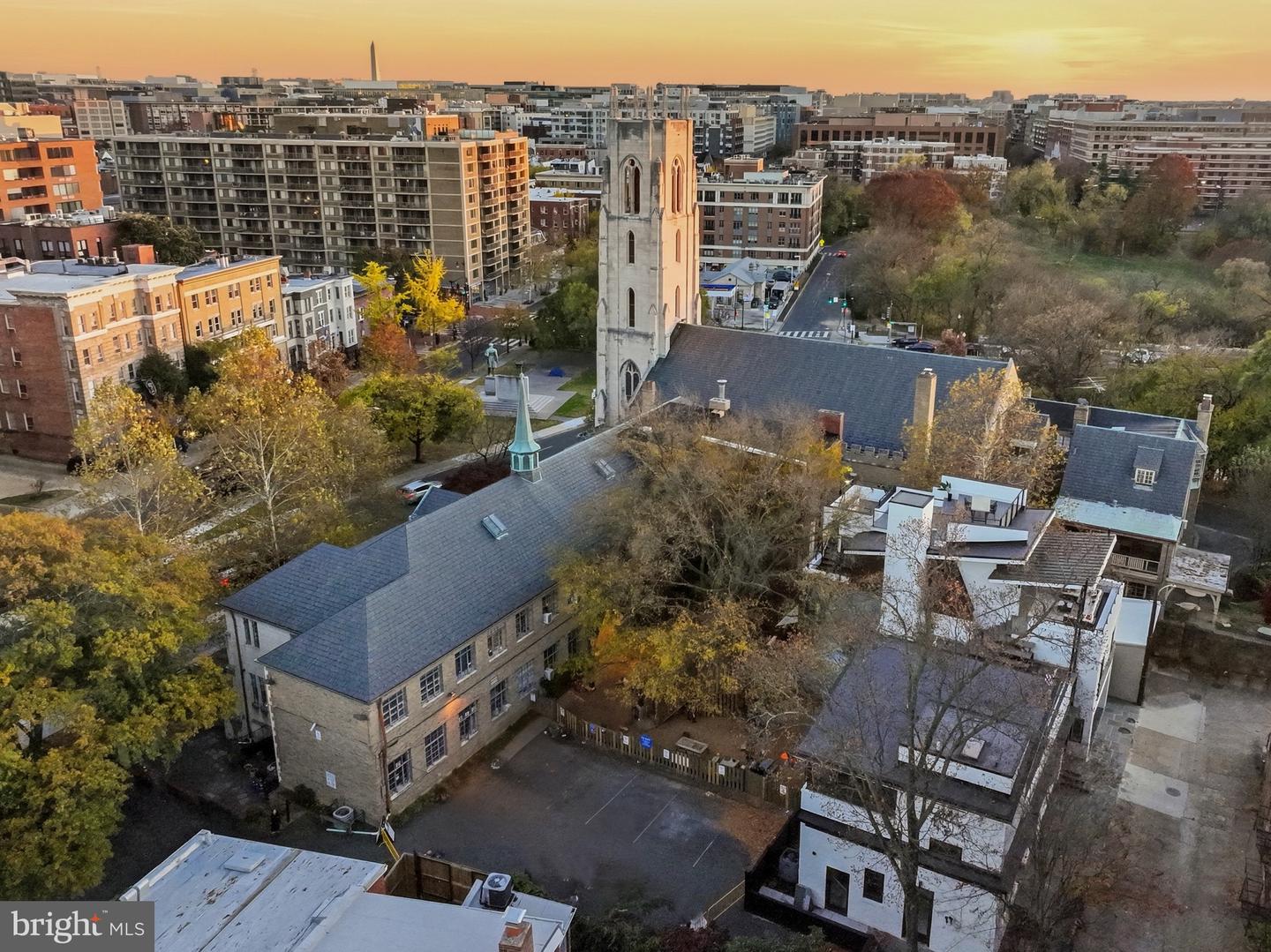 2220 Q ST NW, WASHINGTON, District Of Columbia 20008, 5 Bedrooms Bedrooms, ,5 BathroomsBathrooms,Residential,For sale,2220 Q ST NW,DCDC2230476 MLS # DCDC2230476 2220 Q ST NW, WASHINGTON, District Of Columbia 20008, 5 Bedrooms Bedrooms, ,5 BathroomsBathrooms,Residential,For sale,2220 Q ST NW,DCDC2230476 MLS # DCDC2230476