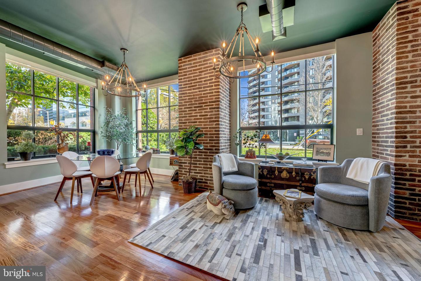 1600 CLARENDON BLVD #W108, ARLINGTON, Virginia 22209, 2 Bedrooms Bedrooms, ,2 BathroomsBathrooms,Residential,For sale,1600 CLARENDON BLVD #W108,VAAR2065896 MLS # VAAR2065896