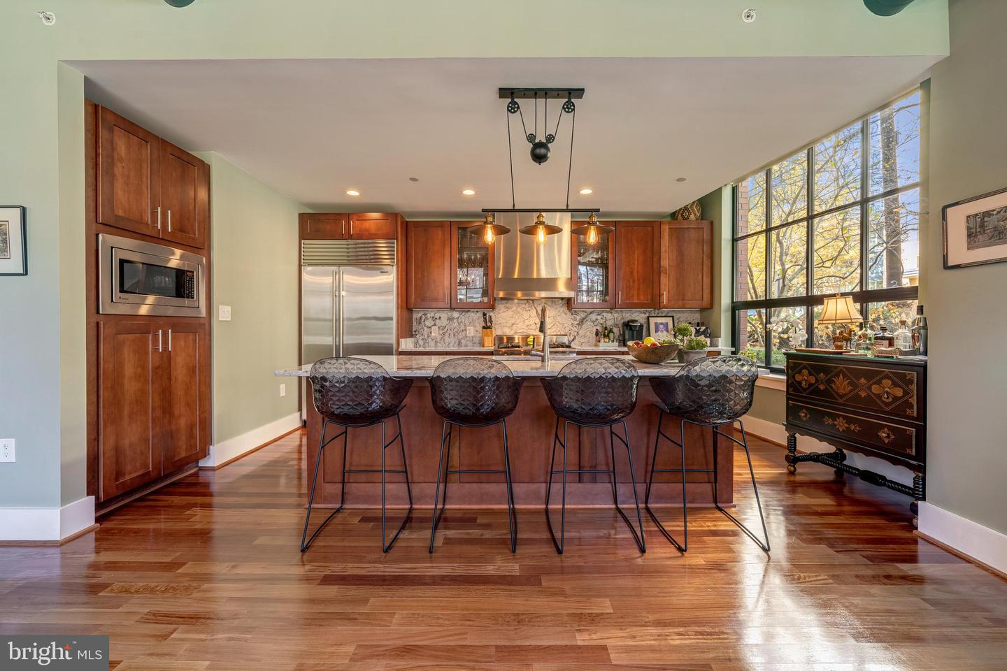 1600 CLARENDON BLVD #W108, ARLINGTON, Virginia 22209, 2 Bedrooms Bedrooms, ,2 BathroomsBathrooms,Residential,For sale,1600 CLARENDON BLVD #W108,VAAR2065896 MLS # VAAR2065896