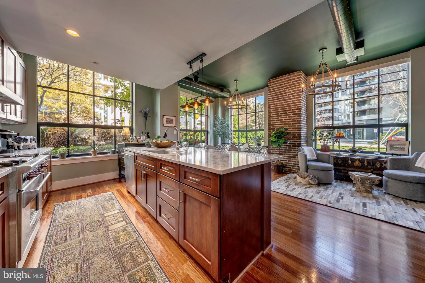 1600 CLARENDON BLVD #W108, ARLINGTON, Virginia 22209, 2 Bedrooms Bedrooms, ,2 BathroomsBathrooms,Residential,For sale,1600 CLARENDON BLVD #W108,VAAR2065896 MLS # VAAR2065896