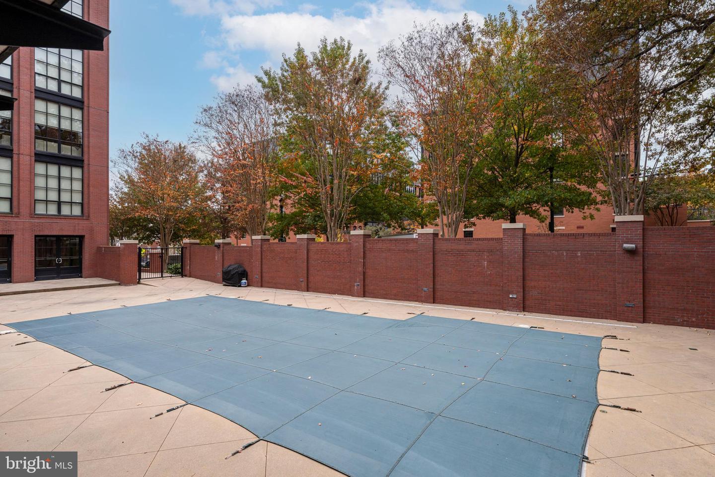 1600 CLARENDON BLVD #W108, ARLINGTON, Virginia 22209, 2 Bedrooms Bedrooms, ,2 BathroomsBathrooms,Residential,For sale,1600 CLARENDON BLVD #W108,VAAR2065896 MLS # VAAR2065896