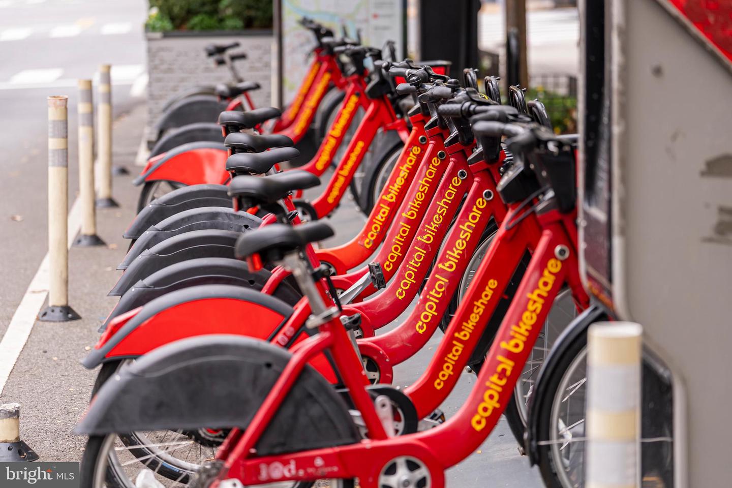 1600 CLARENDON BLVD #W108, ARLINGTON, Virginia 22209, 2 Bedrooms Bedrooms, ,2 BathroomsBathrooms,Residential,For sale,1600 CLARENDON BLVD #W108,VAAR2065896 MLS # VAAR2065896