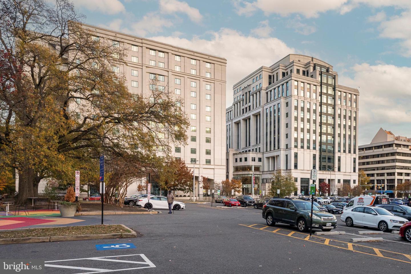 1600 CLARENDON BLVD #W108, ARLINGTON, Virginia 22209, 2 Bedrooms Bedrooms, ,2 BathroomsBathrooms,Residential,For sale,1600 CLARENDON BLVD #W108,VAAR2065896 MLS # VAAR2065896