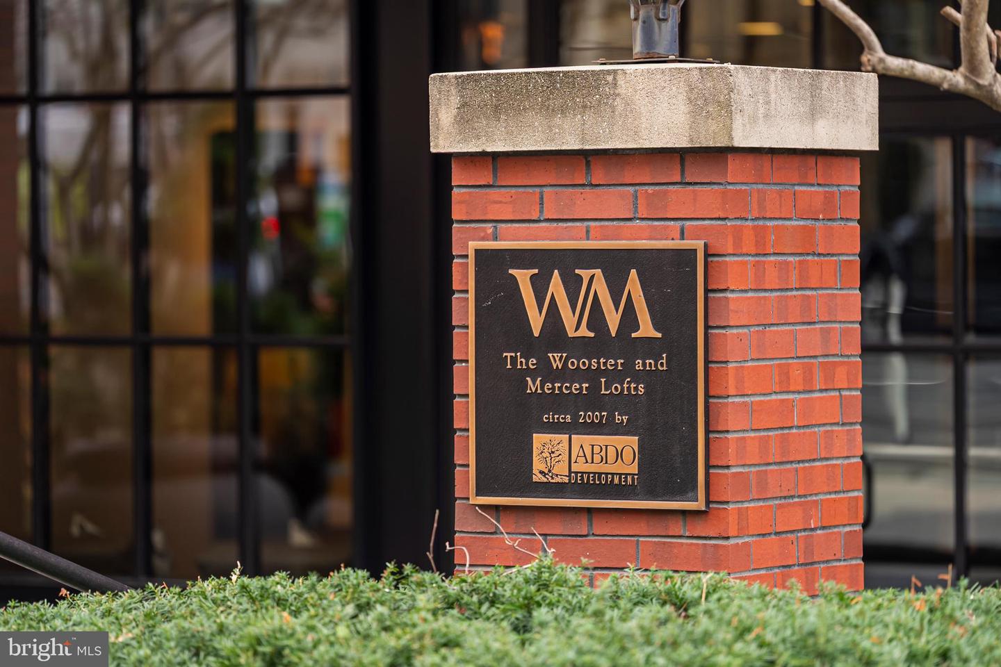 1600 CLARENDON BLVD #W108, ARLINGTON, Virginia 22209, 2 Bedrooms Bedrooms, ,2 BathroomsBathrooms,Residential,For sale,1600 CLARENDON BLVD #W108,VAAR2065896 MLS # VAAR2065896