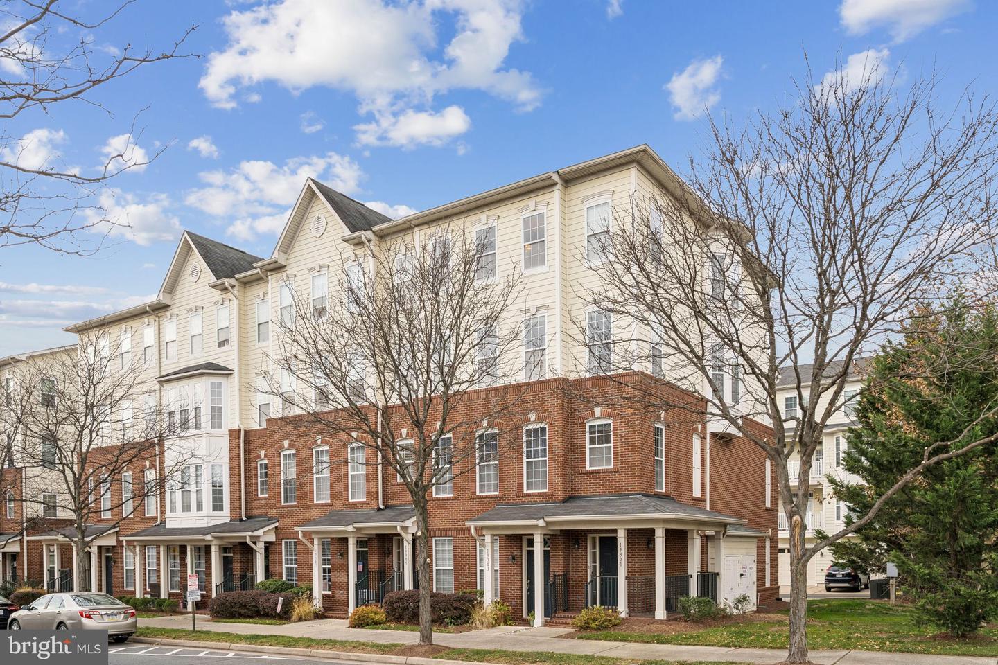 19301 DIAMOND LAKE DR, LEESBURG, Virginia 20176, 3 Bedrooms Bedrooms, ,2 BathroomsBathrooms,Residential,For sale,19301 DIAMOND LAKE DR,VALO2110872 MLS # VALO2110872 19301 DIAMOND LAKE DR, LEESBURG, Virginia 20176, 3 Bedrooms Bedrooms, ,2 BathroomsBathrooms,Residential,For sale,19301 DIAMOND LAKE DR,VALO2110872 MLS # VALO2110872