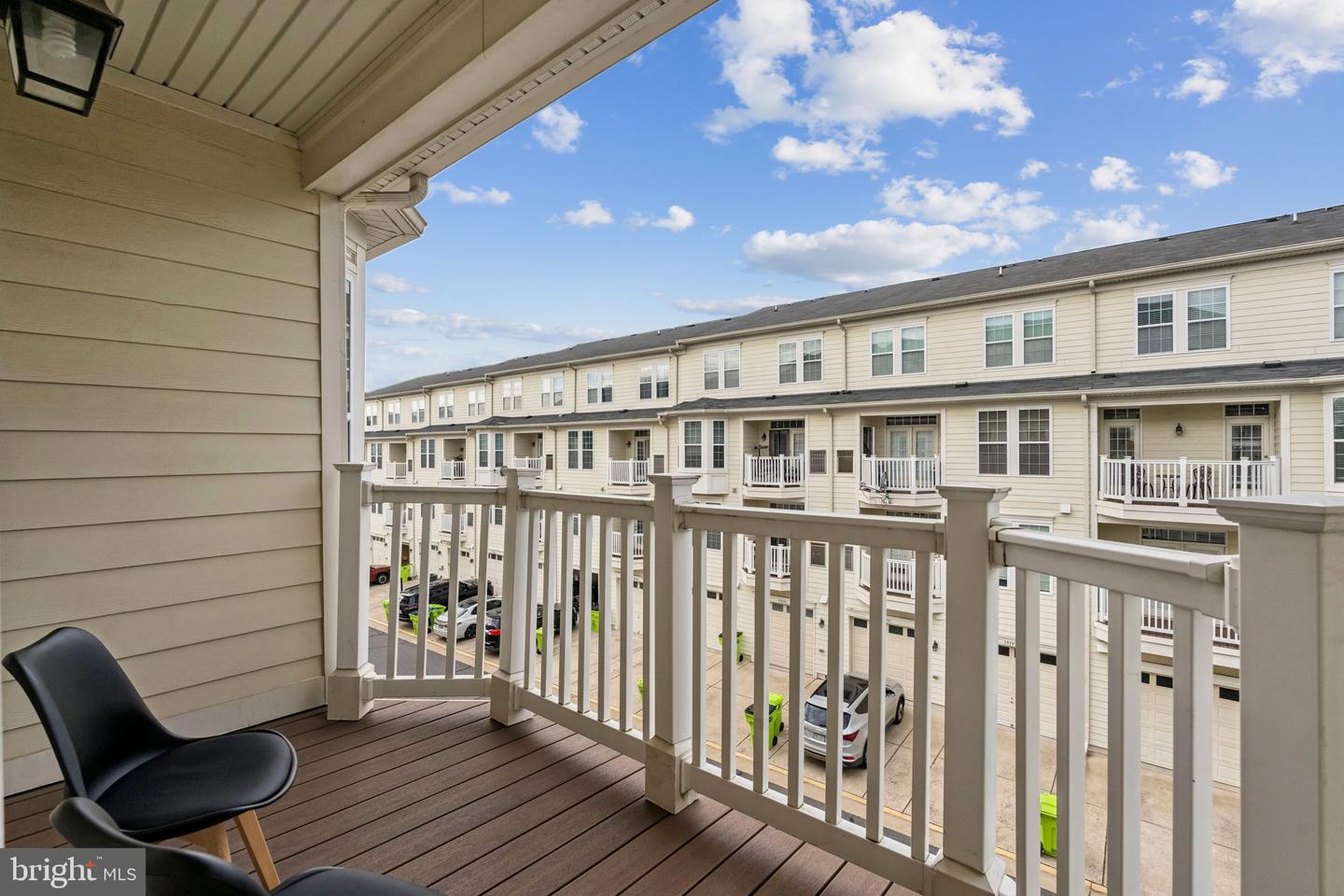 19301 DIAMOND LAKE DR, LEESBURG, Virginia 20176, 3 Bedrooms Bedrooms, ,2 BathroomsBathrooms,Residential,For sale,19301 DIAMOND LAKE DR,VALO2110872 MLS # VALO2110872 19301 DIAMOND LAKE DR, LEESBURG, Virginia 20176, 3 Bedrooms Bedrooms, ,2 BathroomsBathrooms,Residential,For sale,19301 DIAMOND LAKE DR,VALO2110872 MLS # VALO2110872