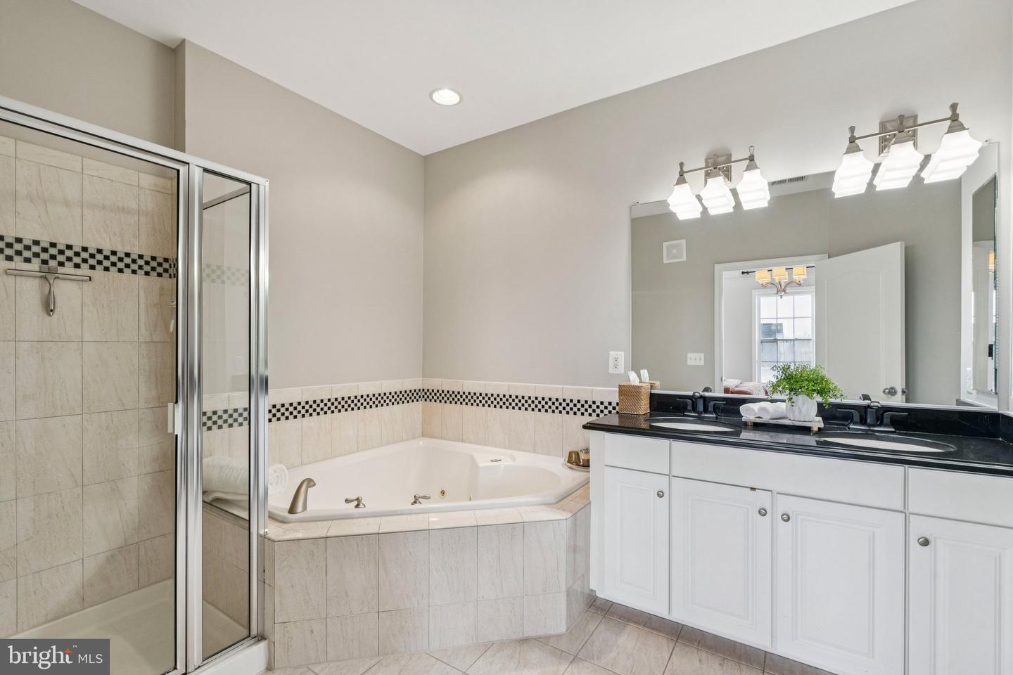 19301 DIAMOND LAKE DR, LEESBURG, Virginia 20176, 3 Bedrooms Bedrooms, ,2 BathroomsBathrooms,Residential,For sale,19301 DIAMOND LAKE DR,VALO2110872 MLS # VALO2110872 19301 DIAMOND LAKE DR, LEESBURG, Virginia 20176, 3 Bedrooms Bedrooms, ,2 BathroomsBathrooms,Residential,For sale,19301 DIAMOND LAKE DR,VALO2110872 MLS # VALO2110872