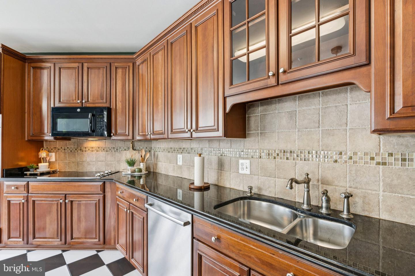 19301 DIAMOND LAKE DR, LEESBURG, Virginia 20176, 3 Bedrooms Bedrooms, ,2 BathroomsBathrooms,Residential,For sale,19301 DIAMOND LAKE DR,VALO2110872 MLS # VALO2110872 19301 DIAMOND LAKE DR, LEESBURG, Virginia 20176, 3 Bedrooms Bedrooms, ,2 BathroomsBathrooms,Residential,For sale,19301 DIAMOND LAKE DR,VALO2110872 MLS # VALO2110872