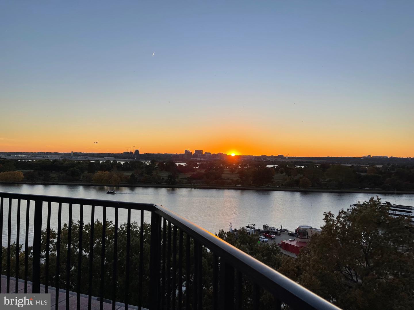 520 N ST SW #S618, WASHINGTON, District Of Columbia 20024, ,1 BathroomBathrooms,Residential,For sale,520 N ST SW #S618,DCDC2231992 MLS # DCDC2231992 520 N ST SW #S618, WASHINGTON, District Of Columbia 20024, ,1 BathroomBathrooms,Residential,For sale,520 N ST SW #S618,DCDC2231992 MLS # DCDC2231992