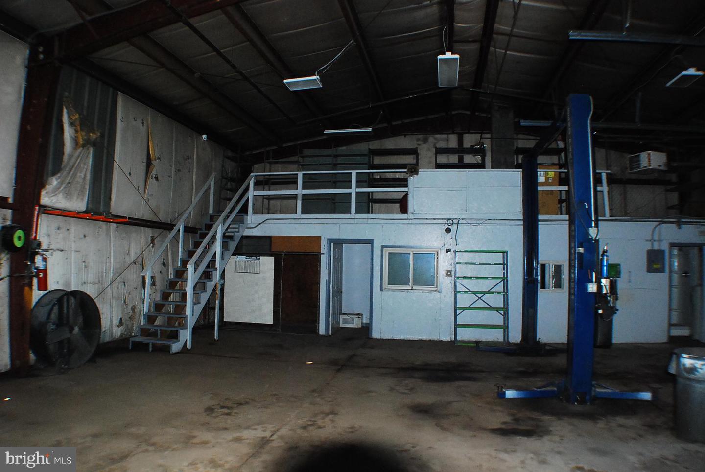 10358 STONEWALL JACKSON HWY, FRONT ROYAL, Virginia 22630, 3 Bedrooms Bedrooms, ,1 BathroomBathrooms,Residential,For sale,10358 STONEWALL JACKSON HWY,VAWR2012792 MLS # VAWR2012792