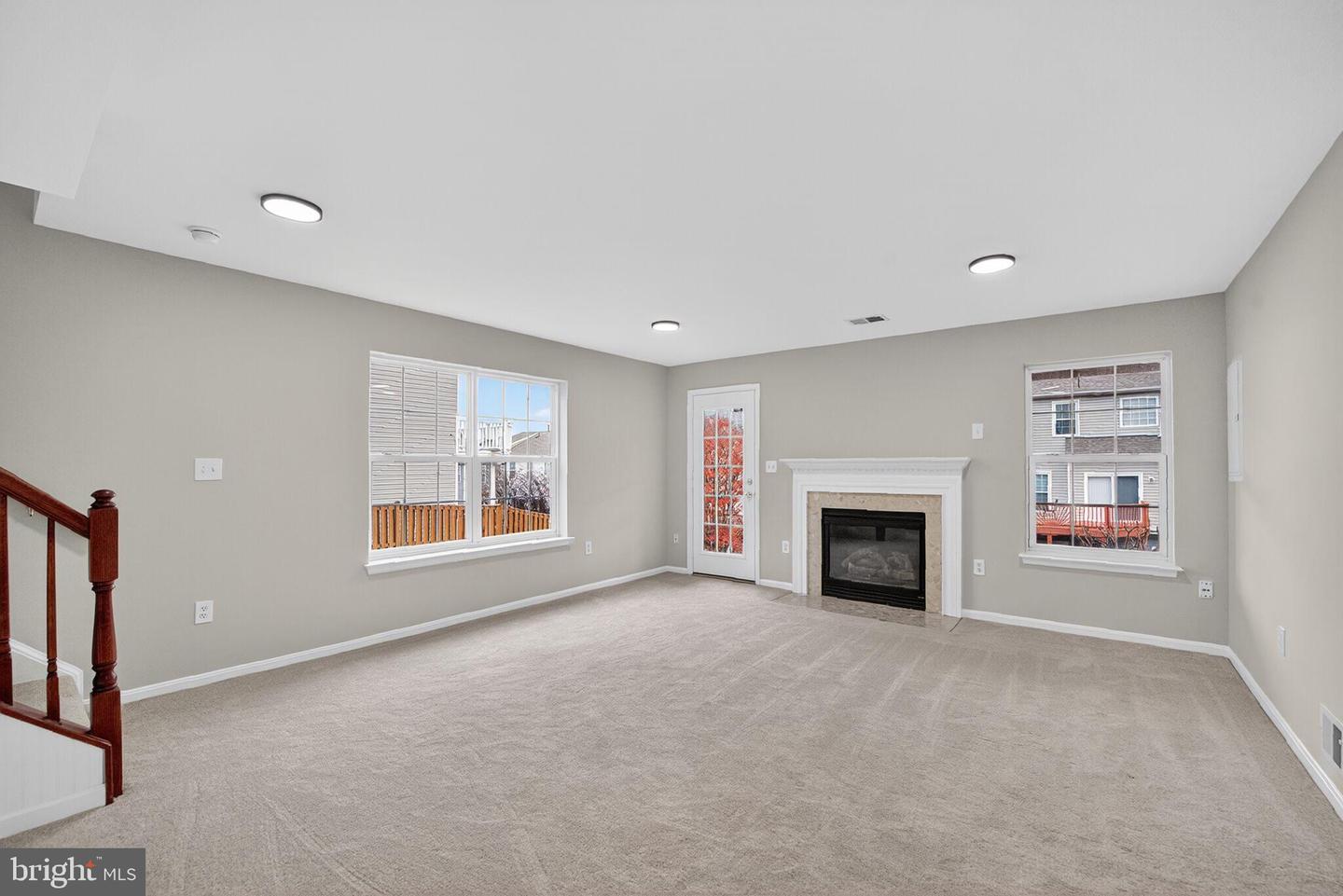 18474 SIERRA SPRINGS SQ, LEESBURG, Virginia 20176, 3 Bedrooms Bedrooms, 13 Rooms Rooms,2 BathroomsBathrooms,Residential,For sale,18474 SIERRA SPRINGS SQ,VALO2110138 MLS # VALO2110138 18474 SIERRA SPRINGS SQ, LEESBURG, Virginia 20176, 3 Bedrooms Bedrooms, 13 Rooms Rooms,2 BathroomsBathrooms,Residential,For sale,18474 SIERRA SPRINGS SQ,VALO2110138 MLS # VALO2110138