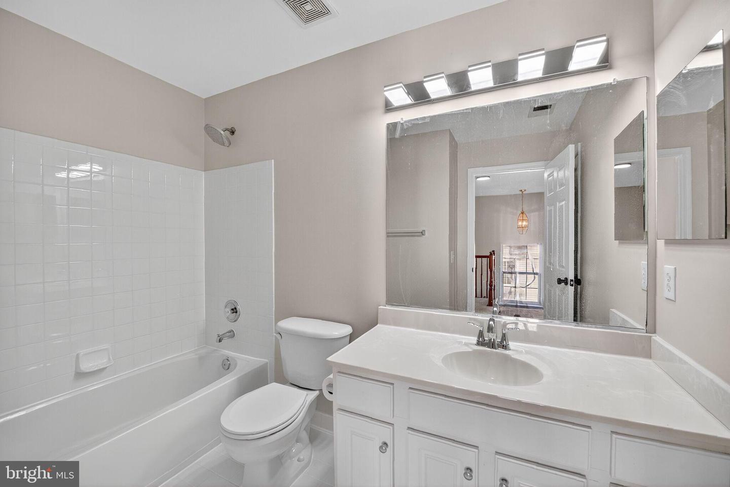 18474 SIERRA SPRINGS SQ, LEESBURG, Virginia 20176, 3 Bedrooms Bedrooms, 13 Rooms Rooms,2 BathroomsBathrooms,Residential,For sale,18474 SIERRA SPRINGS SQ,VALO2110138 MLS # VALO2110138 18474 SIERRA SPRINGS SQ, LEESBURG, Virginia 20176, 3 Bedrooms Bedrooms, 13 Rooms Rooms,2 BathroomsBathrooms,Residential,For sale,18474 SIERRA SPRINGS SQ,VALO2110138 MLS # VALO2110138