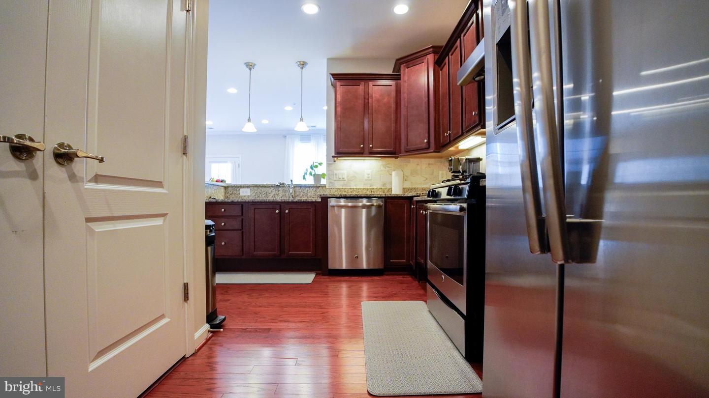 42577 SUNSET RIDGE SQ, ASHBURN, Virginia 20148, 3 Bedrooms Bedrooms, ,2 BathroomsBathrooms,Residential,For sale,42577 SUNSET RIDGE SQ,VALO2110536 MLS # VALO2110536 42577 SUNSET RIDGE SQ, ASHBURN, Virginia 20148, 3 Bedrooms Bedrooms, ,2 BathroomsBathrooms,Residential,For sale,42577 SUNSET RIDGE SQ,VALO2110536 MLS # VALO2110536