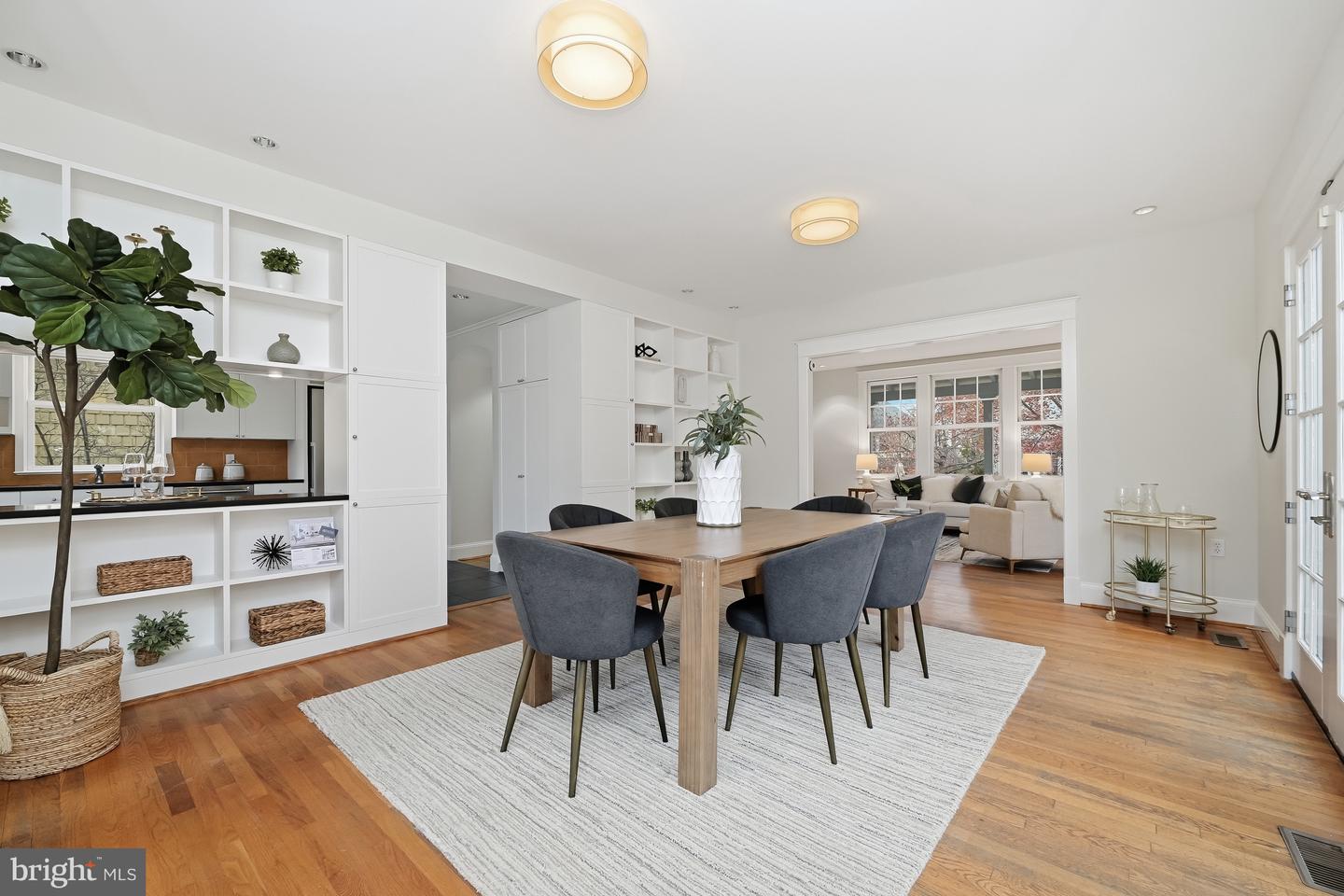 3506 35TH ST NW, WASHINGTON, District Of Columbia 20016, 3 Bedrooms Bedrooms, 6 Rooms Rooms,2 BathroomsBathrooms,Residential,For sale,3506 35TH ST NW,DCDC2231744 MLS # DCDC2231744