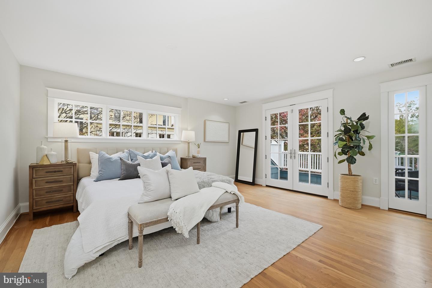 3506 35TH ST NW, WASHINGTON, District Of Columbia 20016, 3 Bedrooms Bedrooms, 6 Rooms Rooms,2 BathroomsBathrooms,Residential,For sale,3506 35TH ST NW,DCDC2231744 MLS # DCDC2231744