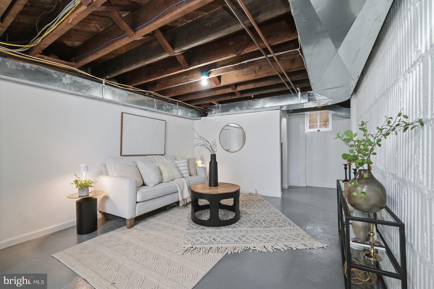 3506 35TH ST NW, WASHINGTON, District Of Columbia 20016, 3 Bedrooms Bedrooms, 6 Rooms Rooms,2 BathroomsBathrooms,Residential,For sale,3506 35TH ST NW,DCDC2231744 MLS # DCDC2231744