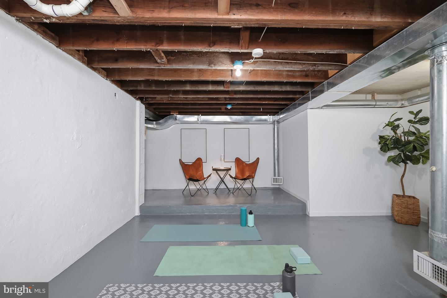 3506 35TH ST NW, WASHINGTON, District Of Columbia 20016, 3 Bedrooms Bedrooms, 6 Rooms Rooms,2 BathroomsBathrooms,Residential,For sale,3506 35TH ST NW,DCDC2231744 MLS # DCDC2231744