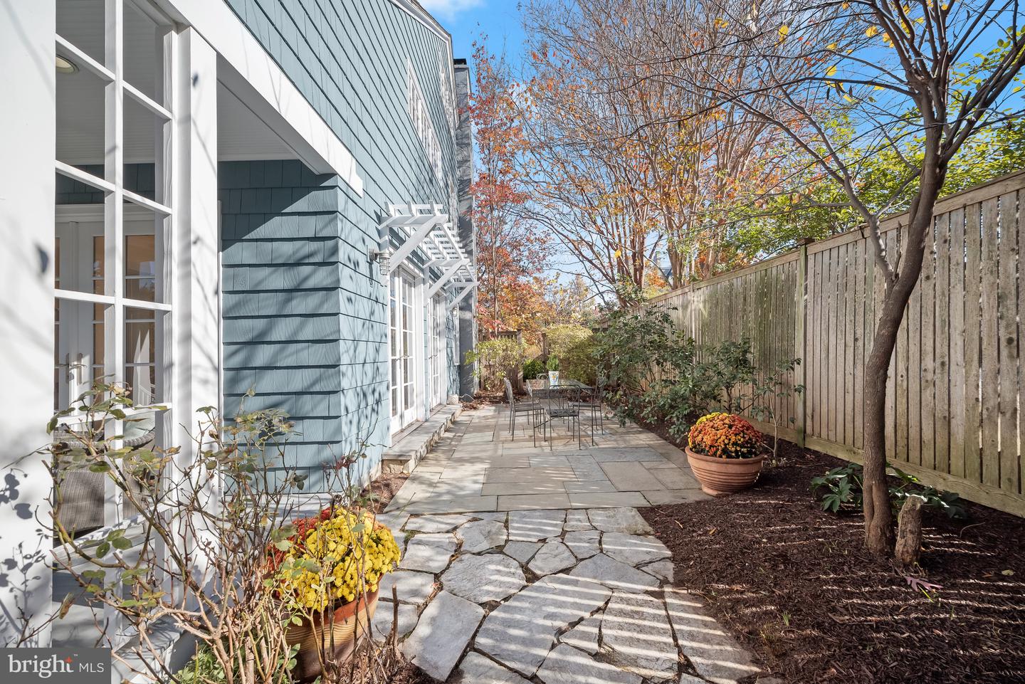 3506 35TH ST NW, WASHINGTON, District Of Columbia 20016, 3 Bedrooms Bedrooms, 6 Rooms Rooms,2 BathroomsBathrooms,Residential,For sale,3506 35TH ST NW,DCDC2231744 MLS # DCDC2231744