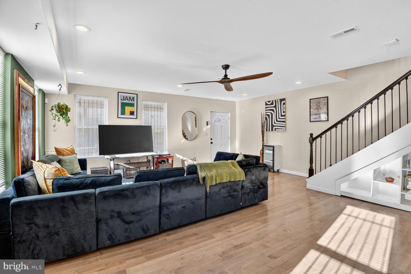 4321 MINNESOTA AVE NE, WASHINGTON, District Of Columbia 20019, 4 Bedrooms Bedrooms, ,3 BathroomsBathrooms,Residential,For sale,4321 MINNESOTA AVE NE,DCDC2231890 MLS # DCDC2231890