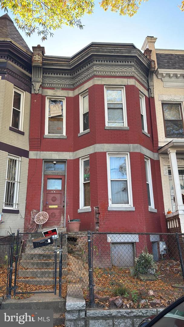 11 RHODE ISLAND AVE NE, WASHINGTON, District Of Columbia 20002, 3 Bedrooms Bedrooms, ,1 BathroomBathrooms,Residential,For sale,11 RHODE ISLAND AVE NE,DCDC2232022 MLS # DCDC2232022 11 RHODE ISLAND AVE NE, WASHINGTON, District Of Columbia 20002, 3 Bedrooms Bedrooms, ,1 BathroomBathrooms,Residential,For sale,11 RHODE ISLAND AVE NE,DCDC2232022 MLS # DCDC2232022