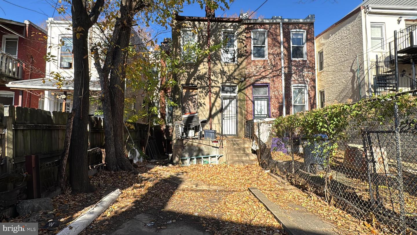 11 RHODE ISLAND AVE NE, WASHINGTON, District Of Columbia 20002, 3 Bedrooms Bedrooms, ,1 BathroomBathrooms,Residential,For sale,11 RHODE ISLAND AVE NE,DCDC2232022 MLS # DCDC2232022 11 RHODE ISLAND AVE NE, WASHINGTON, District Of Columbia 20002, 3 Bedrooms Bedrooms, ,1 BathroomBathrooms,Residential,For sale,11 RHODE ISLAND AVE NE,DCDC2232022 MLS # DCDC2232022