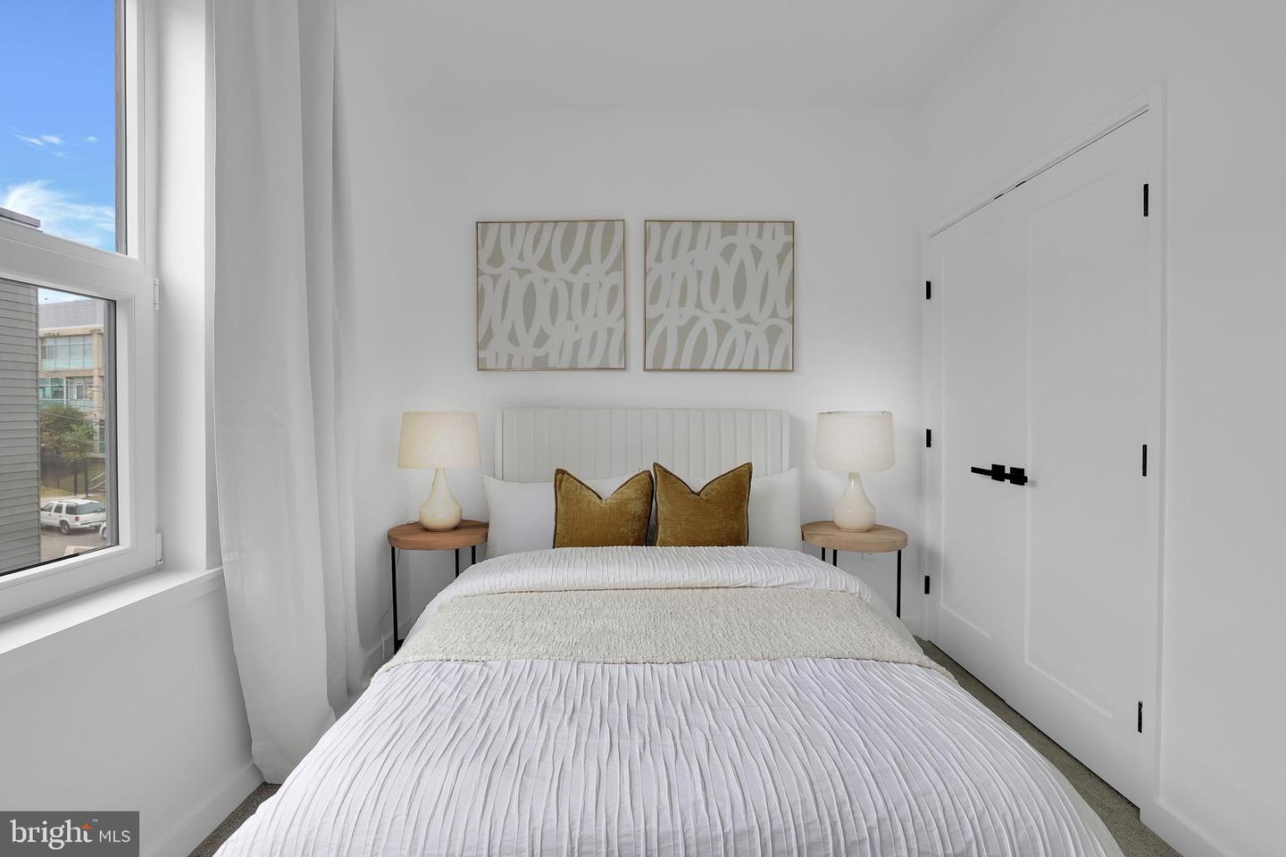 1038 HOWARD RD SE, WASHINGTON, District Of Columbia 20020, 3 Bedrooms Bedrooms, ,3 BathroomsBathrooms,Residential,For sale,1038 HOWARD RD SE,DCDC2166204 MLS # DCDC2166204 1038 HOWARD RD SE, WASHINGTON, District Of Columbia 20020, 3 Bedrooms Bedrooms, ,3 BathroomsBathrooms,Residential,For sale,1038 HOWARD RD SE,DCDC2166204 MLS # DCDC2166204