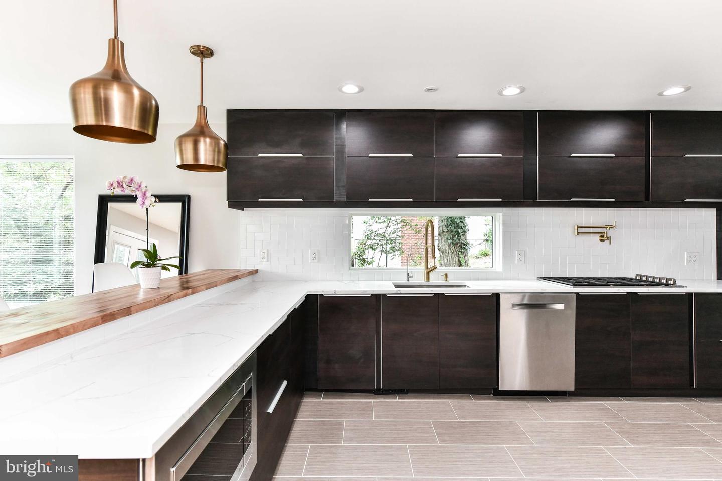 2432 S CULPEPER ST, ARLINGTON, Virginia 22206, 6 Bedrooms Bedrooms, ,4 BathroomsBathrooms,Residential,For sale,2432 S CULPEPER ST,VAAR2059814 MLS # VAAR2059814 2432 S CULPEPER ST, ARLINGTON, Virginia 22206, 6 Bedrooms Bedrooms, ,4 BathroomsBathrooms,Residential,For sale,2432 S CULPEPER ST,VAAR2059814 MLS # VAAR2059814