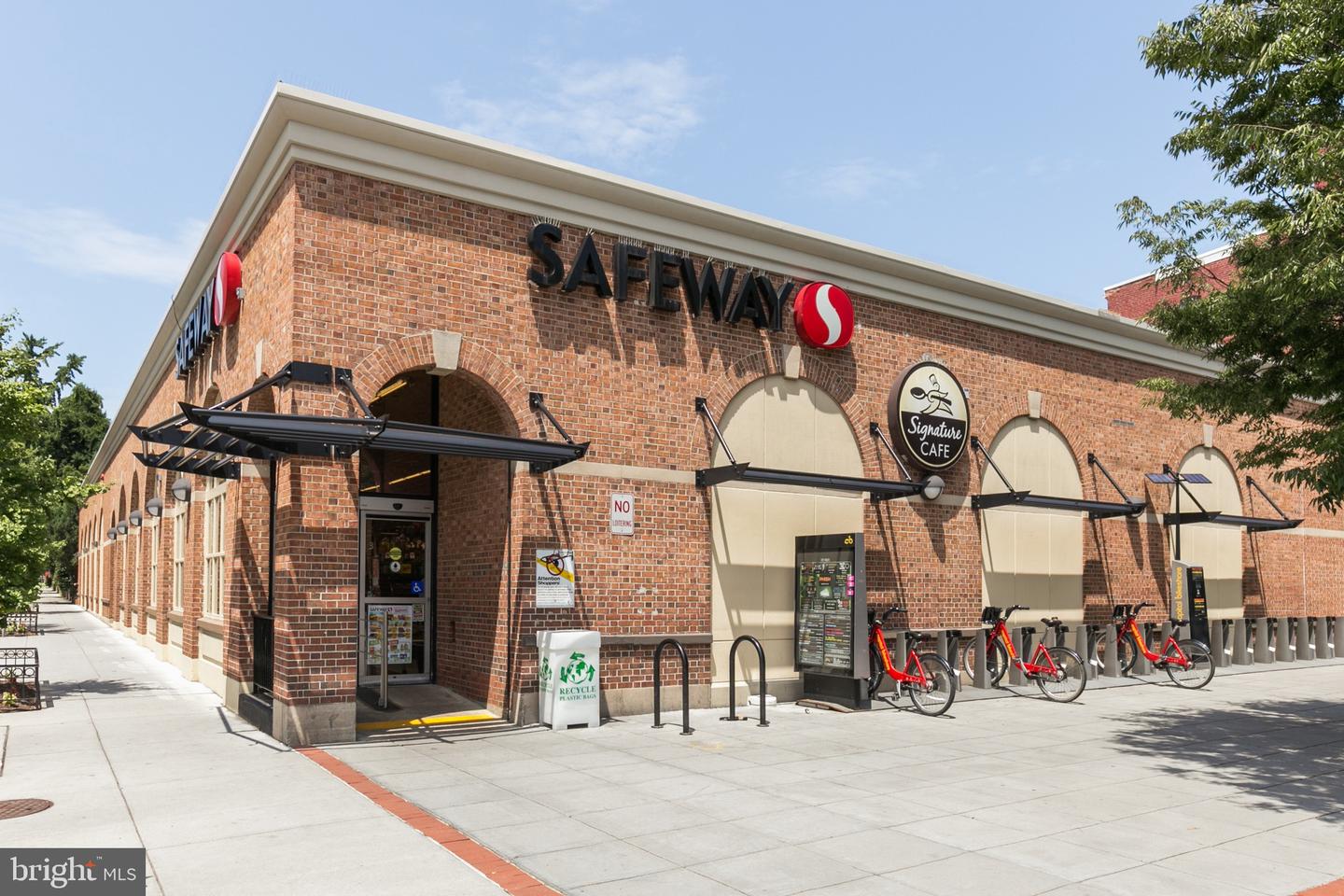 1526 17TH ST NW #205, WASHINGTON, District Of Columbia 20036, 1 Bedroom Bedrooms, ,1 BathroomBathrooms,Residential,For sale,1526 17TH ST NW #205,DCDC2210772 MLS # DCDC2210772 1526 17TH ST NW #205, WASHINGTON, District Of Columbia 20036, 1 Bedroom Bedrooms, ,1 BathroomBathrooms,Residential,For sale,1526 17TH ST NW #205,DCDC2210772 MLS # DCDC2210772