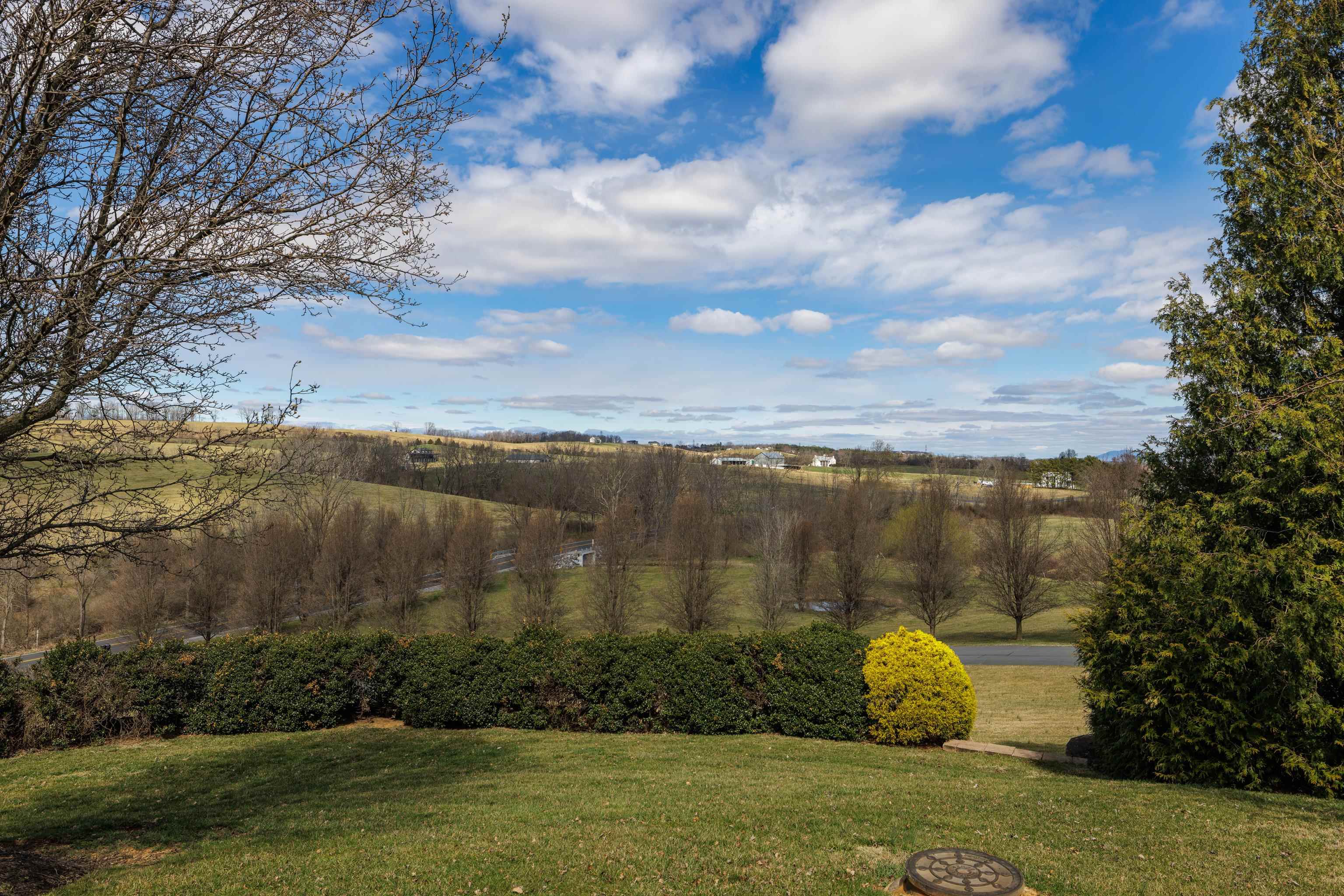 635 LONG MEADOW RD, FISHERSVILLE, Virginia 22939, 6 Bedrooms Bedrooms, ,4 BathroomsBathrooms,Residential,635 LONG MEADOW RD,671167 MLS # 671167 635 LONG MEADOW RD, FISHERSVILLE, Virginia 22939, 6 Bedrooms Bedrooms, ,4 BathroomsBathrooms,Residential,635 LONG MEADOW RD,671167 MLS # 671167