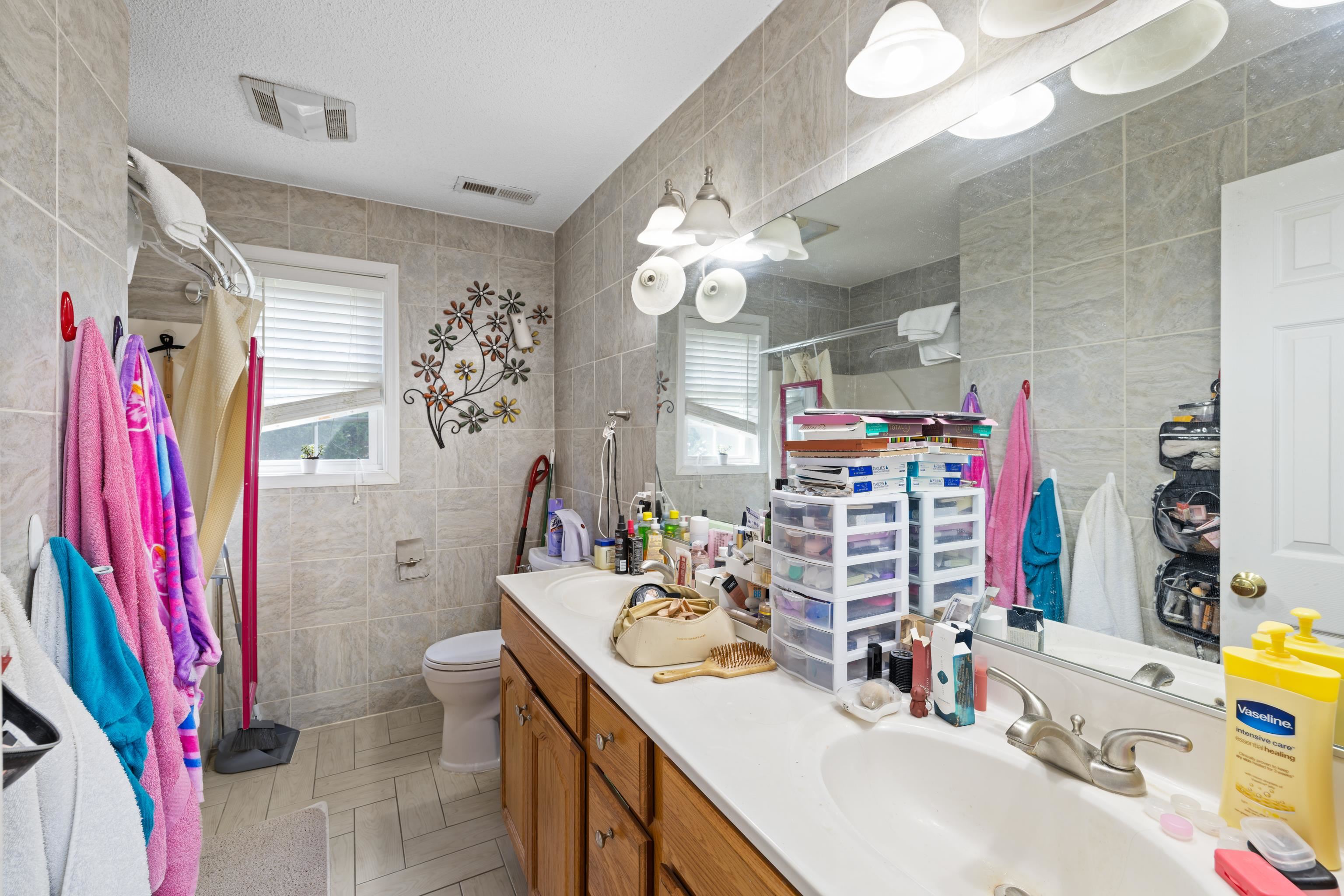 635 LONG MEADOW RD, FISHERSVILLE, Virginia 22939, 6 Bedrooms Bedrooms, ,4 BathroomsBathrooms,Residential,635 LONG MEADOW RD,671167 MLS # 671167 635 LONG MEADOW RD, FISHERSVILLE, Virginia 22939, 6 Bedrooms Bedrooms, ,4 BathroomsBathrooms,Residential,635 LONG MEADOW RD,671167 MLS # 671167