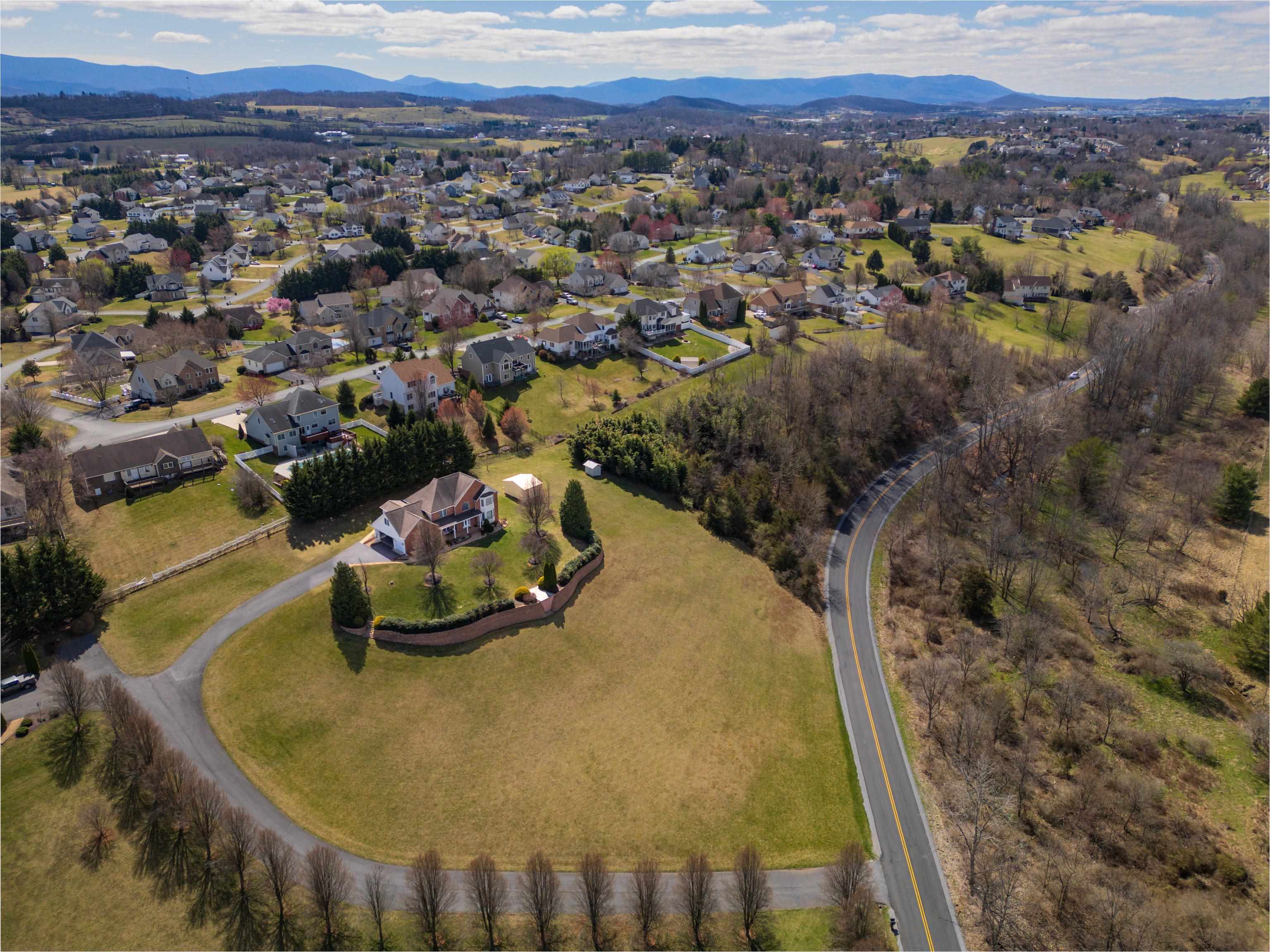 635 LONG MEADOW RD, FISHERSVILLE, Virginia 22939, 6 Bedrooms Bedrooms, ,4 BathroomsBathrooms,Residential,635 LONG MEADOW RD,671167 MLS # 671167 635 LONG MEADOW RD, FISHERSVILLE, Virginia 22939, 6 Bedrooms Bedrooms, ,4 BathroomsBathrooms,Residential,635 LONG MEADOW RD,671167 MLS # 671167