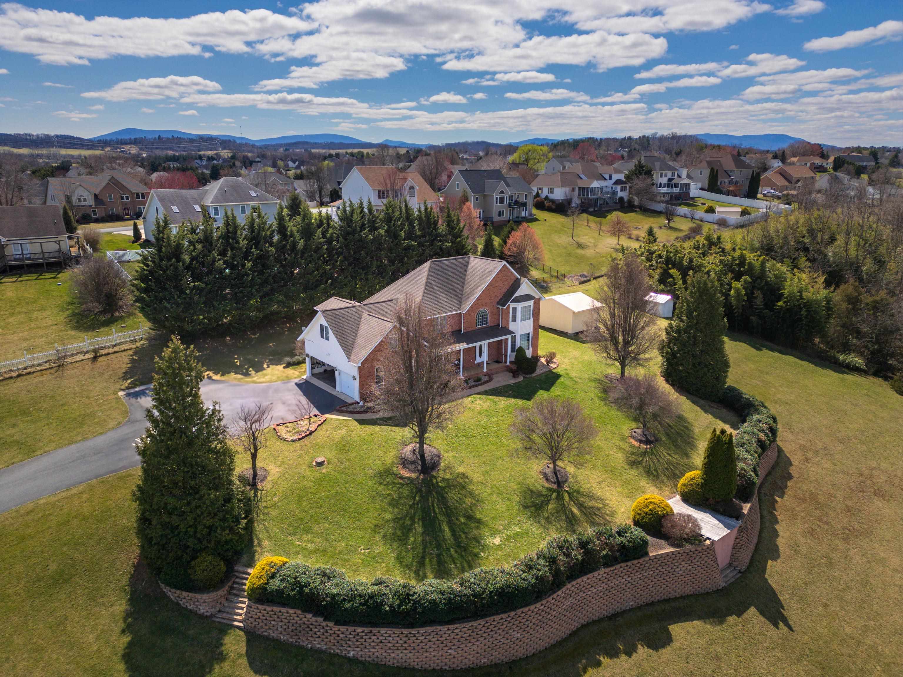 635 LONG MEADOW RD, FISHERSVILLE, Virginia 22939, 6 Bedrooms Bedrooms, ,4 BathroomsBathrooms,Residential,635 LONG MEADOW RD,671167 MLS # 671167 635 LONG MEADOW RD, FISHERSVILLE, Virginia 22939, 6 Bedrooms Bedrooms, ,4 BathroomsBathrooms,Residential,635 LONG MEADOW RD,671167 MLS # 671167