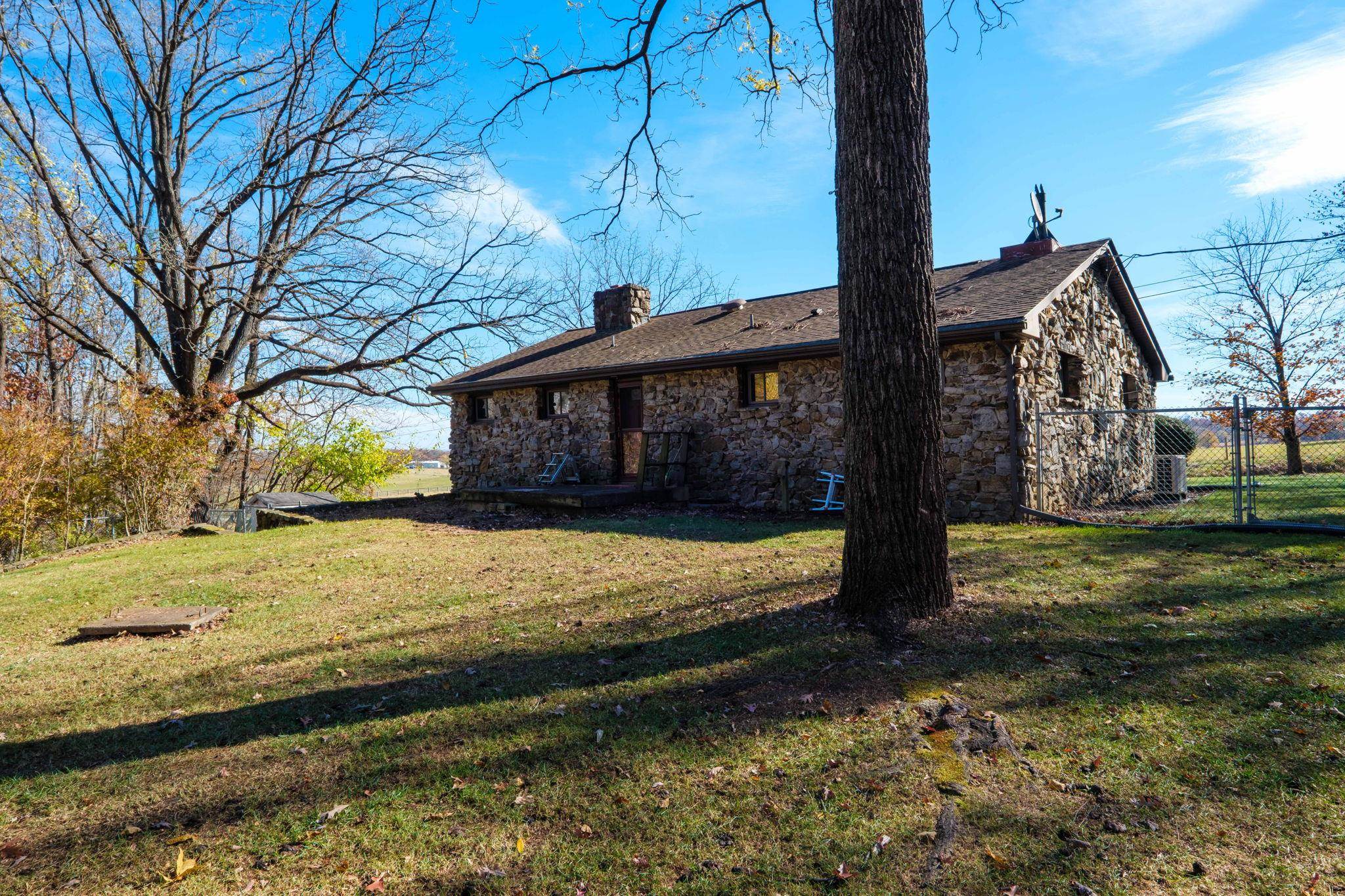 11103 TURLEYTOWN RD, LINVILLE, Virginia 22834, 3 Bedrooms Bedrooms, ,1 BathroomBathrooms,Residential,11103 TURLEYTOWN RD,671174 MLS # 671174 11103 TURLEYTOWN RD, LINVILLE, Virginia 22834, 3 Bedrooms Bedrooms, ,1 BathroomBathrooms,Residential,11103 TURLEYTOWN RD,671174 MLS # 671174