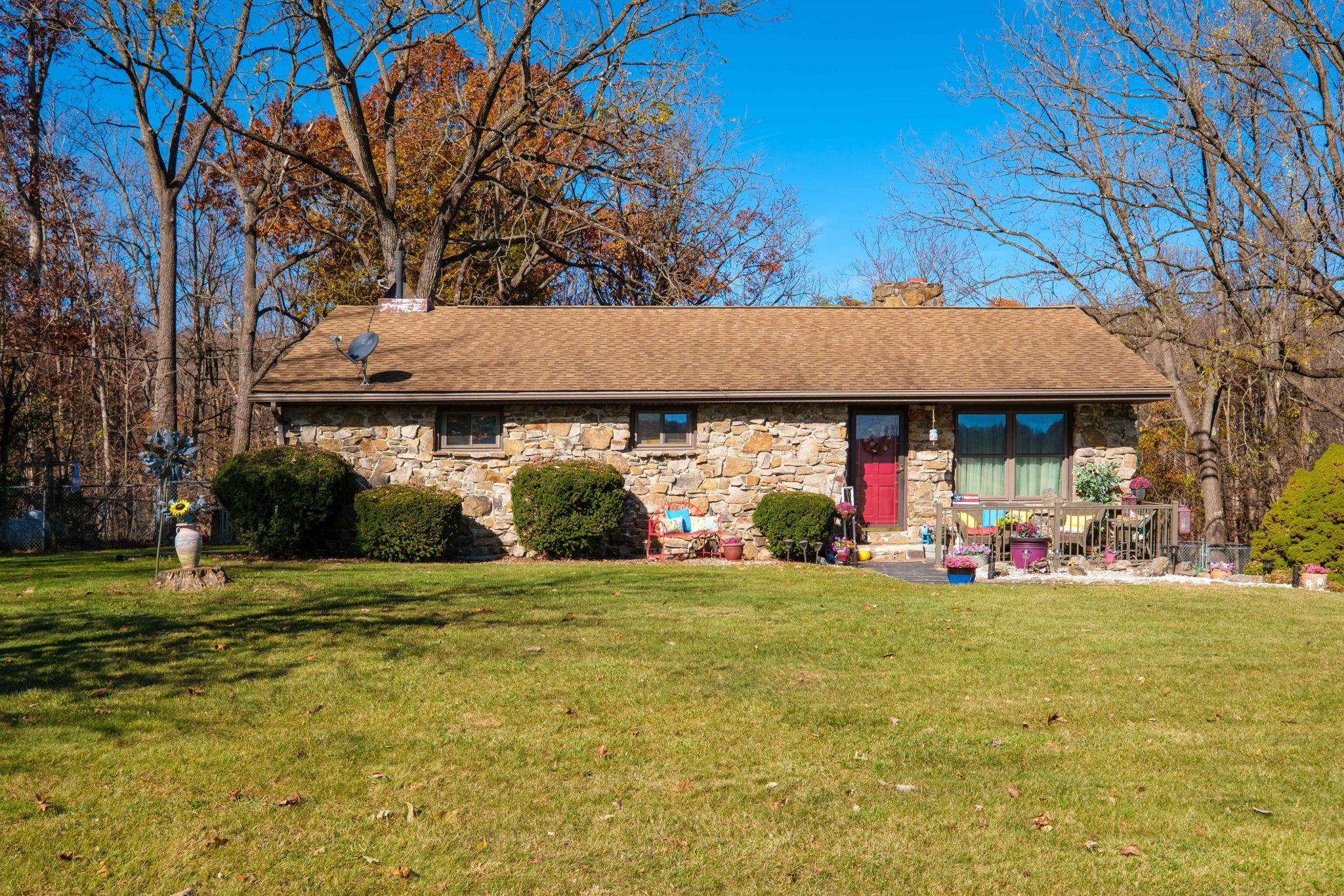 11103 TURLEYTOWN RD, LINVILLE, Virginia 22834, 3 Bedrooms Bedrooms, ,1 BathroomBathrooms,Residential,11103 TURLEYTOWN RD,671174 MLS # 671174 11103 TURLEYTOWN RD, LINVILLE, Virginia 22834, 3 Bedrooms Bedrooms, ,1 BathroomBathrooms,Residential,11103 TURLEYTOWN RD,671174 MLS # 671174