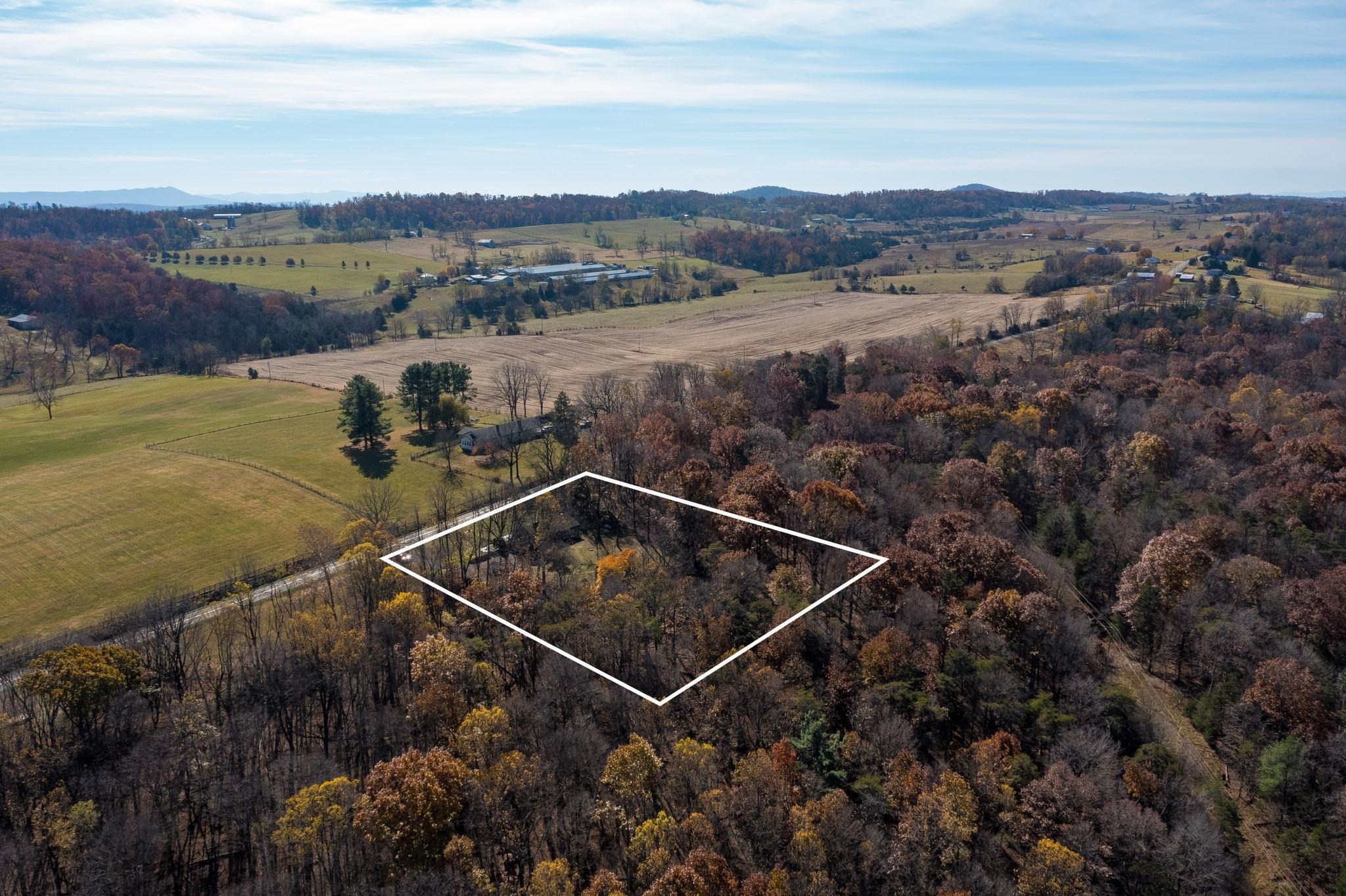 11103 TURLEYTOWN RD, LINVILLE, Virginia 22834, 3 Bedrooms Bedrooms, ,1 BathroomBathrooms,Residential,11103 TURLEYTOWN RD,671174 MLS # 671174 11103 TURLEYTOWN RD, LINVILLE, Virginia 22834, 3 Bedrooms Bedrooms, ,1 BathroomBathrooms,Residential,11103 TURLEYTOWN RD,671174 MLS # 671174