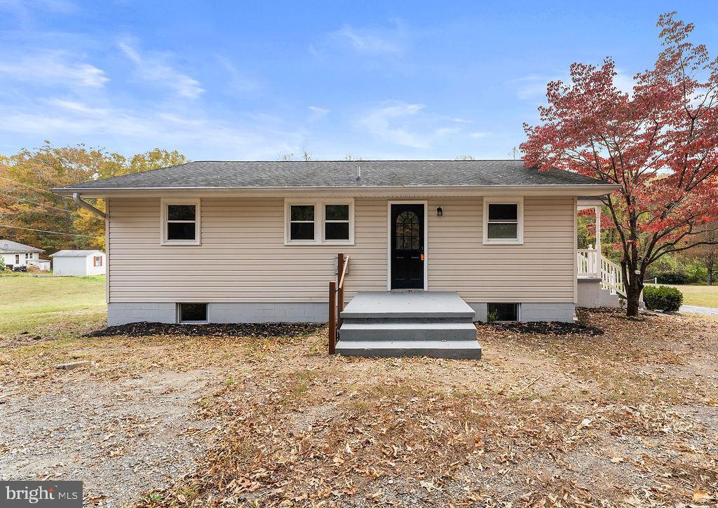 2910 LEE EXTENDED DR, FREDERICKSBURG, Virginia 22408, 3 Bedrooms Bedrooms, ,1 BathroomBathrooms,Residential,For sale,2910 LEE EXTENDED DR,VASP2036692 MLS # VASP2036692 2910 LEE EXTENDED DR, FREDERICKSBURG, Virginia 22408, 3 Bedrooms Bedrooms, ,1 BathroomBathrooms,Residential,For sale,2910 LEE EXTENDED DR,VASP2036692 MLS # VASP2036692