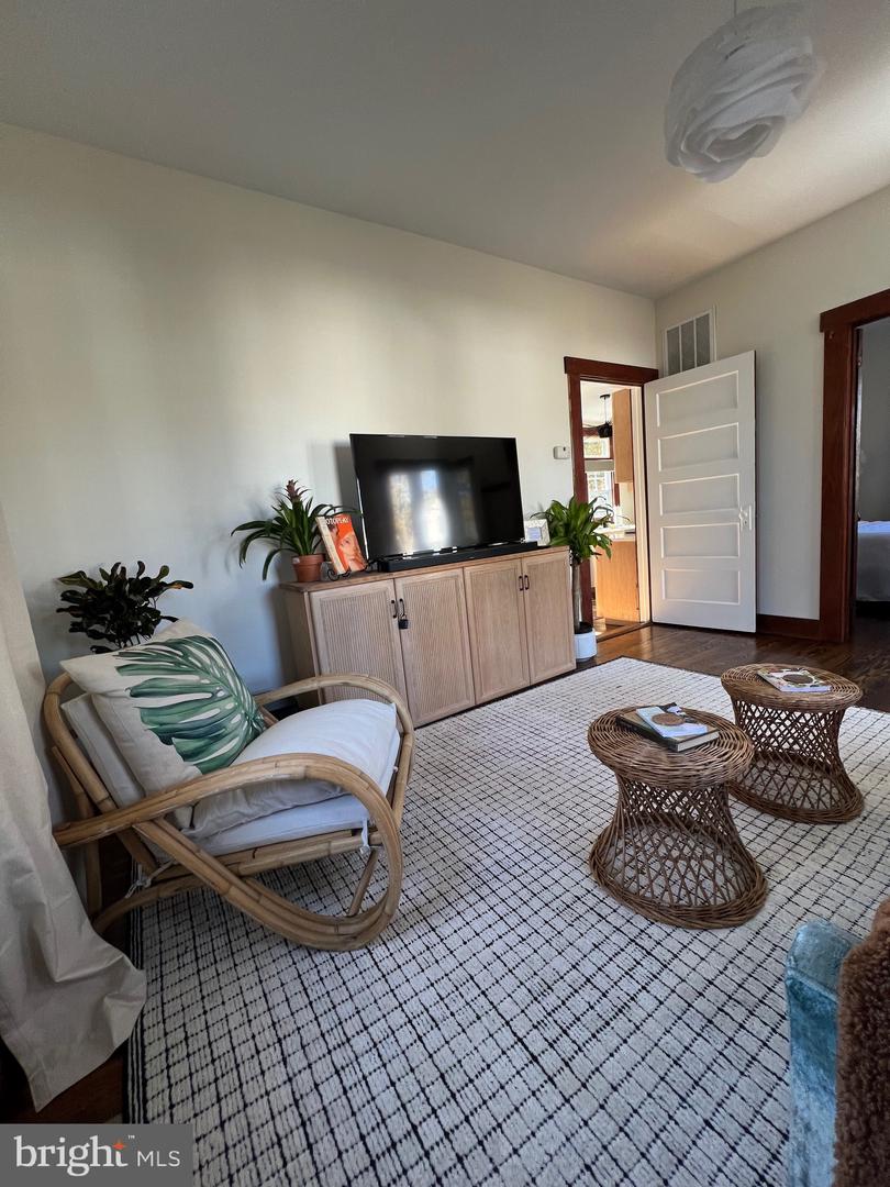 122 SULGRAVE ST, COLONIAL BEACH, Virginia 22443, 1 Bedroom Bedrooms, ,1 BathroomBathrooms,Residential,For sale,122 SULGRAVE ST,VAWE2009986 MLS # VAWE2009986 122 SULGRAVE ST, COLONIAL BEACH, Virginia 22443, 1 Bedroom Bedrooms, ,1 BathroomBathrooms,Residential,For sale,122 SULGRAVE ST,VAWE2009986 MLS # VAWE2009986