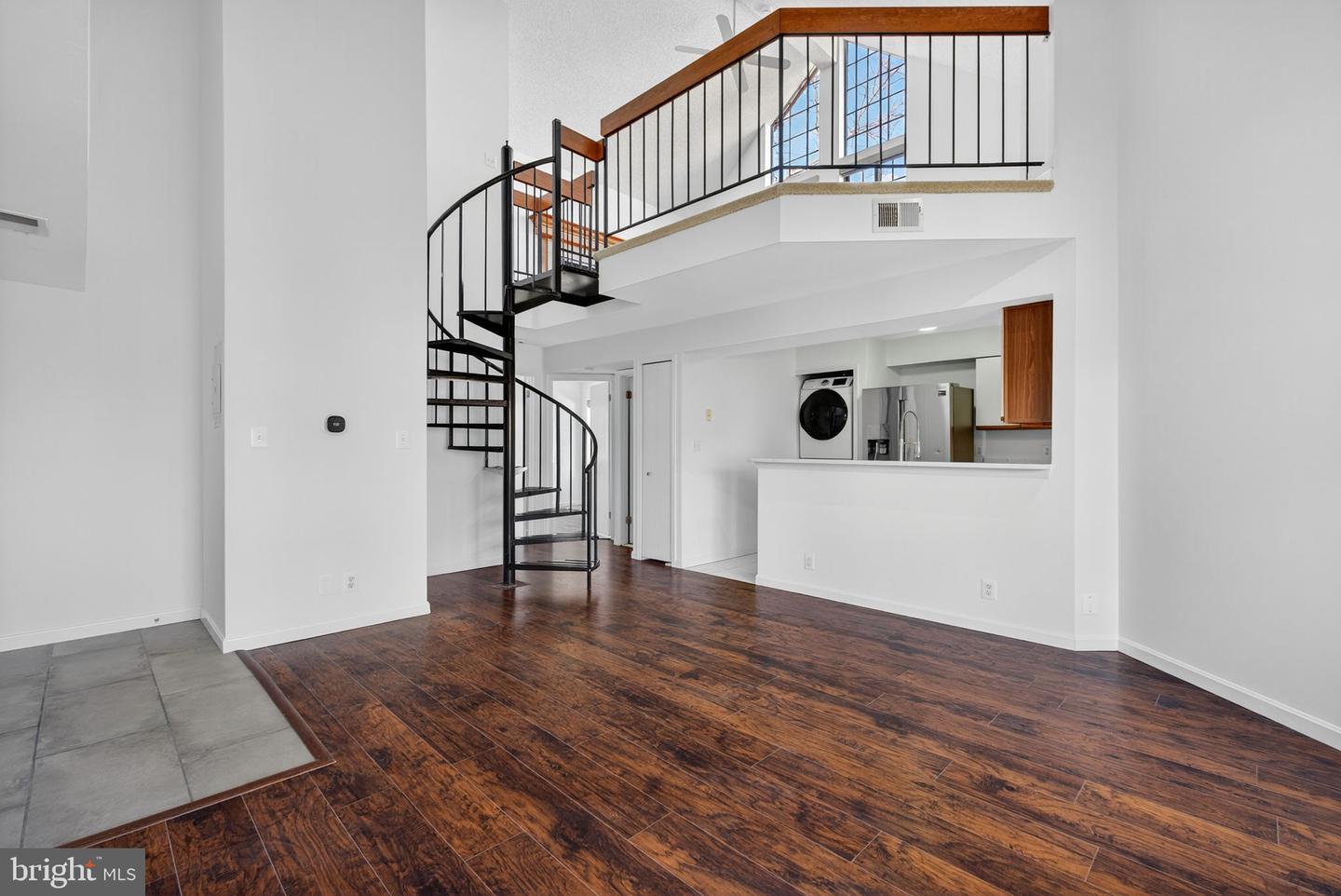 6017-F CURTIER DR #F, ALEXANDRIA, Virginia 22310, 2 Bedrooms Bedrooms, ,2 BathroomsBathrooms,Residential,For sale,6017-F CURTIER DR #F,VAFX2277362 MLS # VAFX2277362