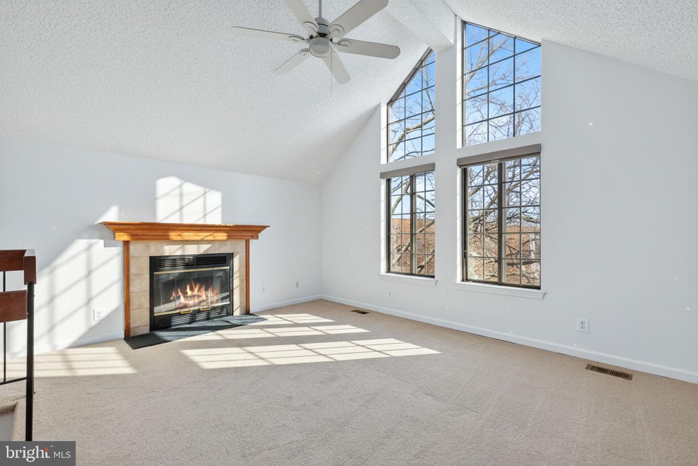 6017-F CURTIER DR #F, ALEXANDRIA, Virginia 22310, 2 Bedrooms Bedrooms, ,2 BathroomsBathrooms,Residential,For sale,6017-F CURTIER DR #F,VAFX2277362 MLS # VAFX2277362