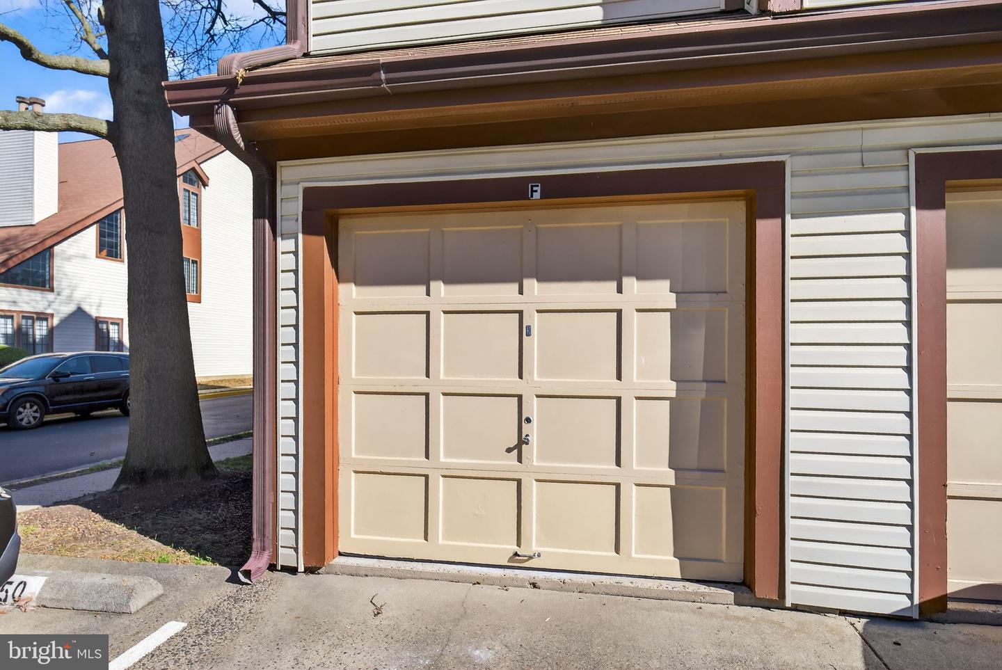 6017-F CURTIER DR #F, ALEXANDRIA, Virginia 22310, 2 Bedrooms Bedrooms, ,2 BathroomsBathrooms,Residential,For sale,6017-F CURTIER DR #F,VAFX2277362 MLS # VAFX2277362