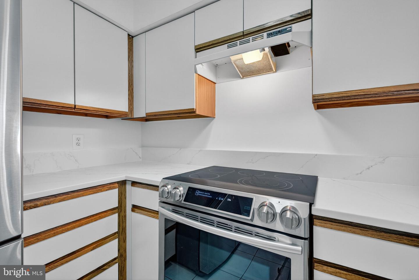 6017-F CURTIER DR #F, ALEXANDRIA, Virginia 22310, 2 Bedrooms Bedrooms, ,2 BathroomsBathrooms,Residential,For sale,6017-F CURTIER DR #F,VAFX2277362 MLS # VAFX2277362