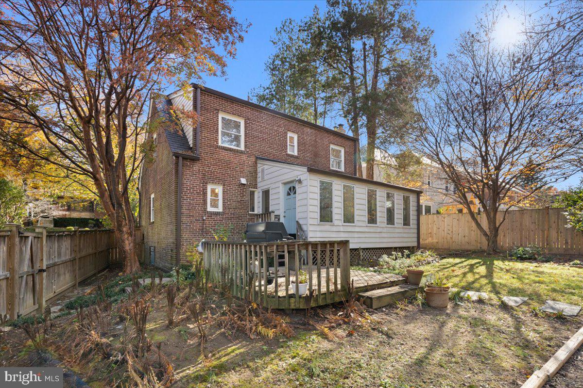 5352 29TH ST NW, WASHINGTON, District Of Columbia 20015, 3 Bedrooms Bedrooms, ,3 BathroomsBathrooms,Residential,For sale,5352 29TH ST NW,DCDC2230246 MLS # DCDC2230246