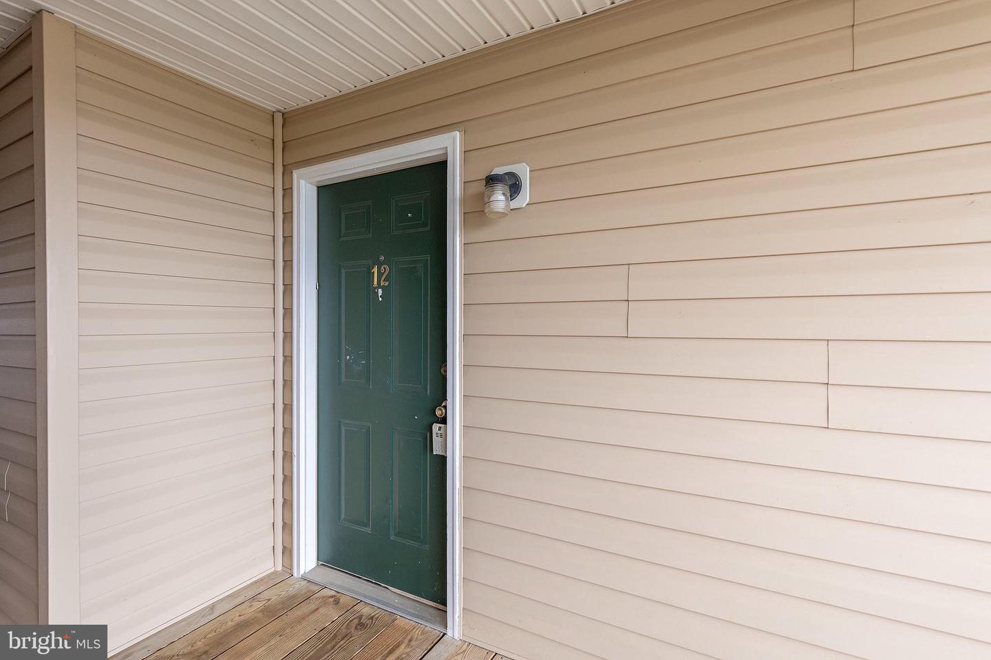 115-12 BROOKLAND TER #12, WINCHESTER, Virginia 22602, 2 Bedrooms Bedrooms, ,2 BathroomsBathrooms,Residential,For sale,115-12 BROOKLAND TER #12,VAFV2037862 MLS # VAFV2037862