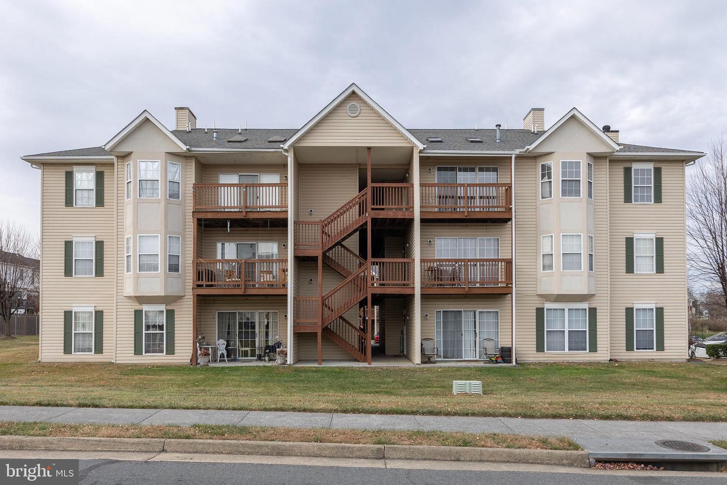 115-12 BROOKLAND TER #12, WINCHESTER, Virginia 22602, 2 Bedrooms Bedrooms, ,2 BathroomsBathrooms,Residential,For sale,115-12 BROOKLAND TER #12,VAFV2037862 MLS # VAFV2037862