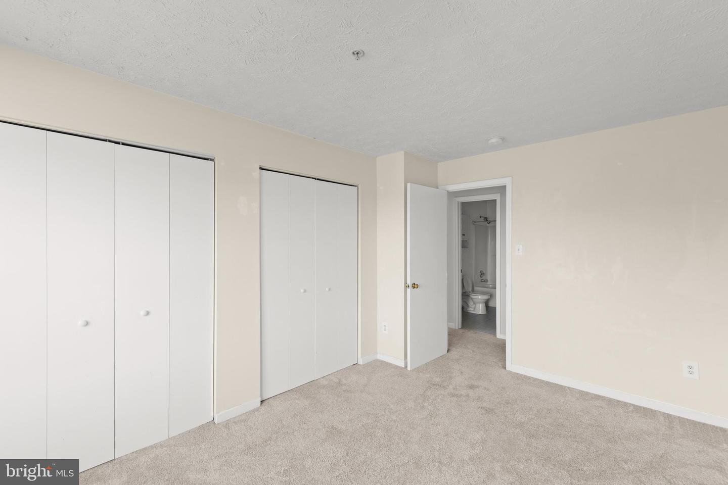 115-12 BROOKLAND TER #12, WINCHESTER, Virginia 22602, 2 Bedrooms Bedrooms, ,2 BathroomsBathrooms,Residential,For sale,115-12 BROOKLAND TER #12,VAFV2037862 MLS # VAFV2037862