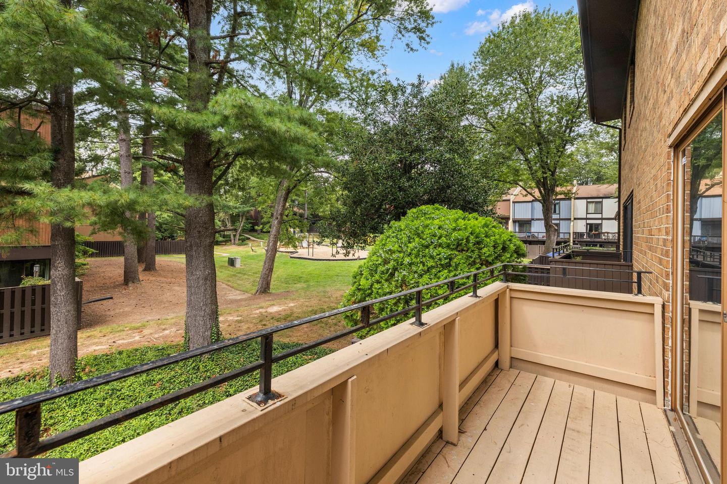 11110 SAFFOLD WAY, RESTON, Virginia 20190, 5 Bedrooms Bedrooms, ,3 BathroomsBathrooms,Residential,For sale,11110 SAFFOLD WAY,VAFX2278550 MLS # VAFX2278550