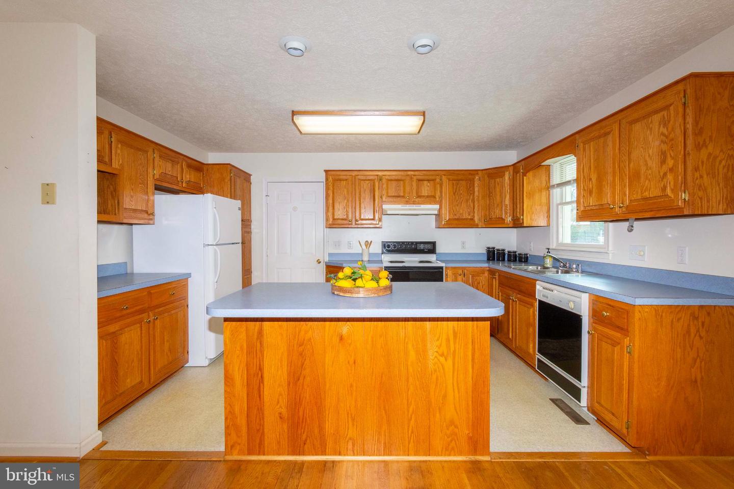 11374 DAISY DR, ORANGE, Virginia 22960, 3 Bedrooms Bedrooms, 11 Rooms Rooms,2 BathroomsBathrooms,Residential,For sale,11374 DAISY DR,VAOR2012780 MLS # VAOR2012780 11374 DAISY DR, ORANGE, Virginia 22960, 3 Bedrooms Bedrooms, 11 Rooms Rooms,2 BathroomsBathrooms,Residential,For sale,11374 DAISY DR,VAOR2012780 MLS # VAOR2012780