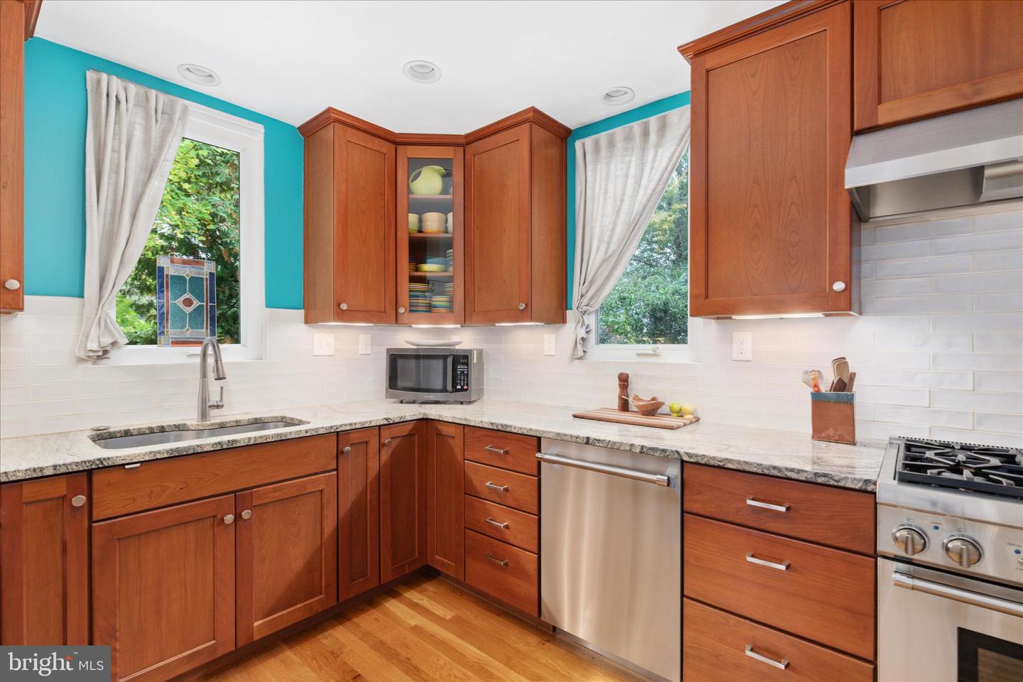 3122 WORTHINGTON CIR, FALLS CHURCH, Virginia 22044, 6 Bedrooms Bedrooms, ,5 BathroomsBathrooms,Residential,For sale,3122 WORTHINGTON CIR,VAFX2278832 MLS # VAFX2278832 3122 WORTHINGTON CIR, FALLS CHURCH, Virginia 22044, 6 Bedrooms Bedrooms, ,5 BathroomsBathrooms,Residential,For sale,3122 WORTHINGTON CIR,VAFX2278832 MLS # VAFX2278832